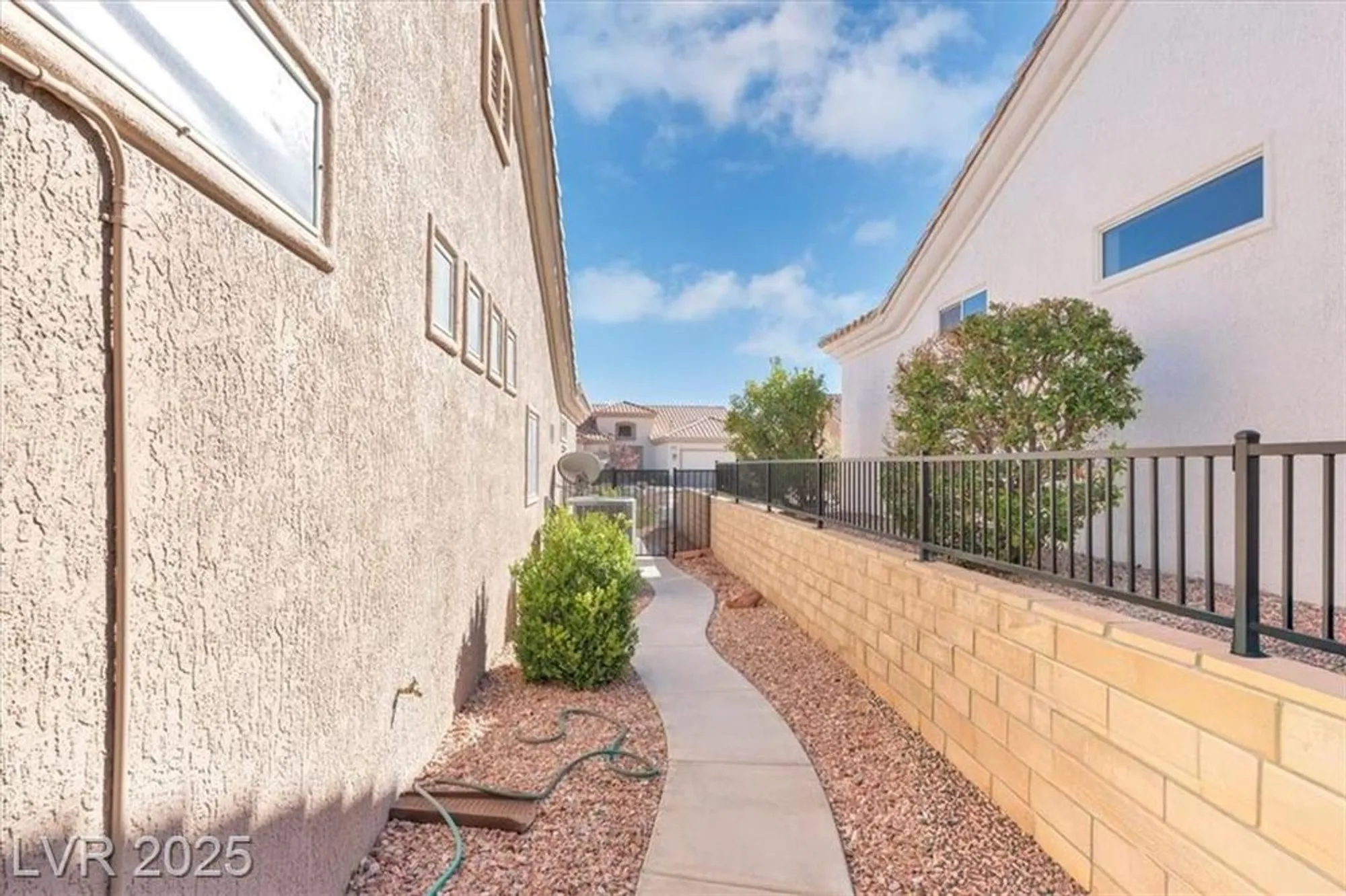 Property Slideshow image 31 of 46 | 2621 hanging rock dr, Las Vegas, NV, 89134