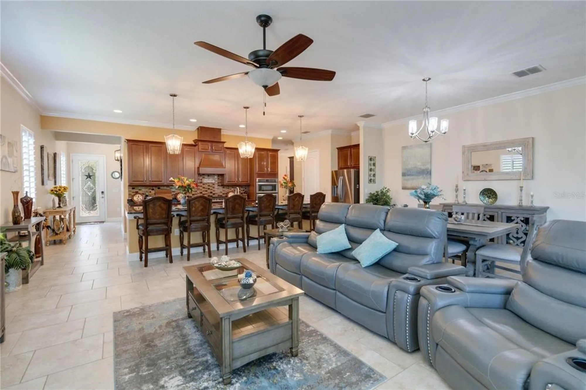 Property Slideshow image 14 of 50 | 4921 catalpa dr, Saint Cloud, FL, 34772