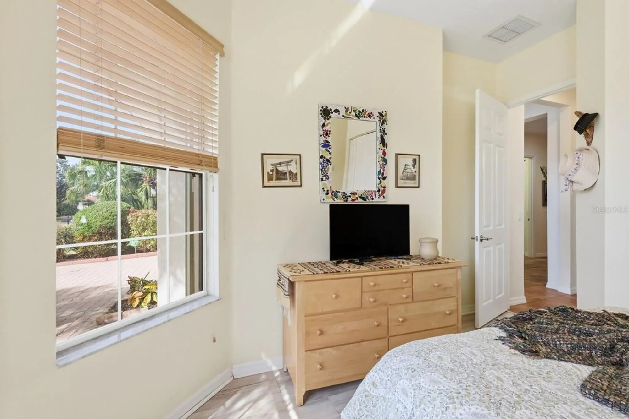 Property Slideshow image 34 of 62 | 4235 65th ter, Sarasota, FL, 34243