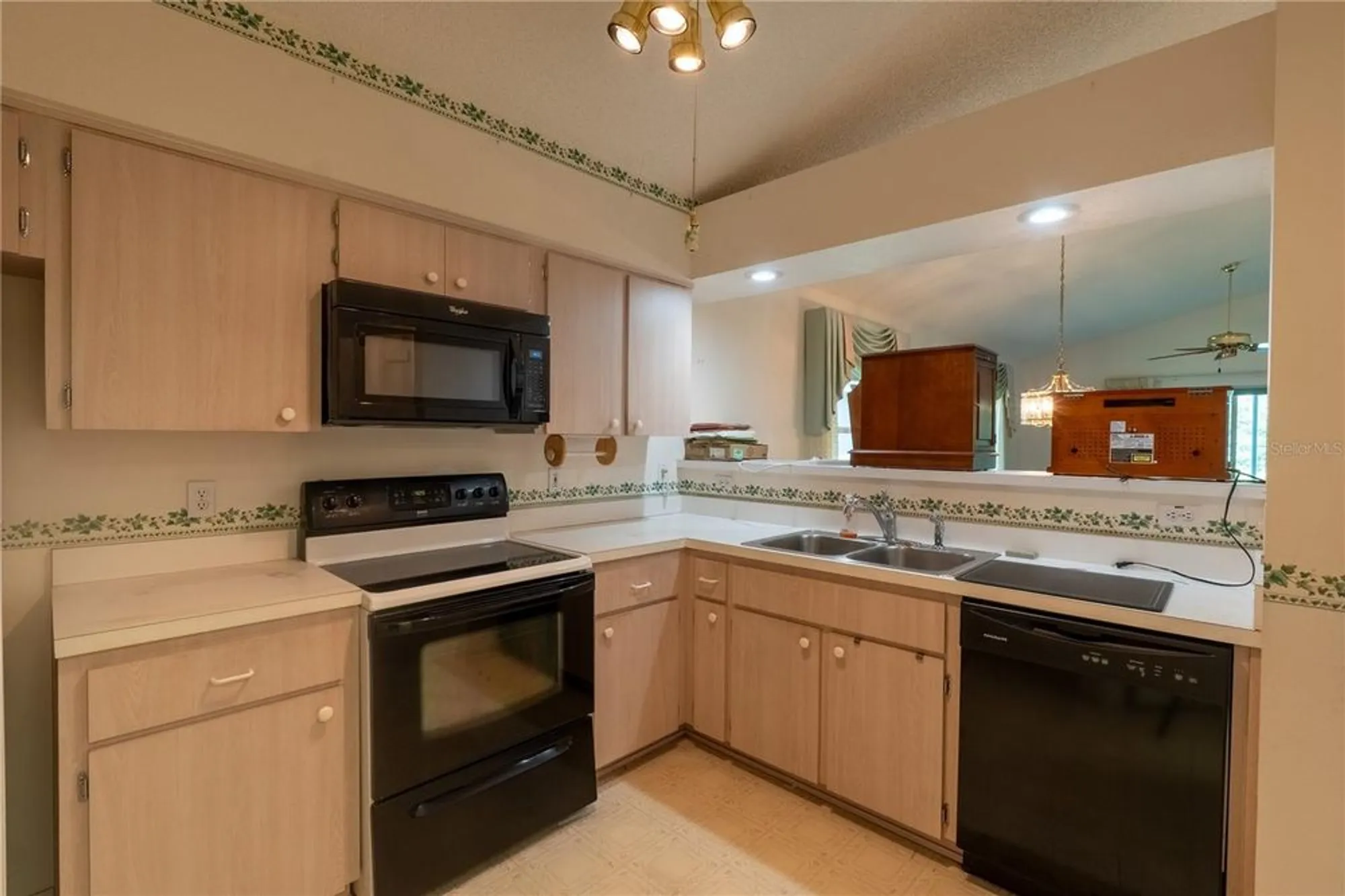 Property Slideshow image 8 of 42 | 1913 nw 50th cir, Ocala, FL, 34482