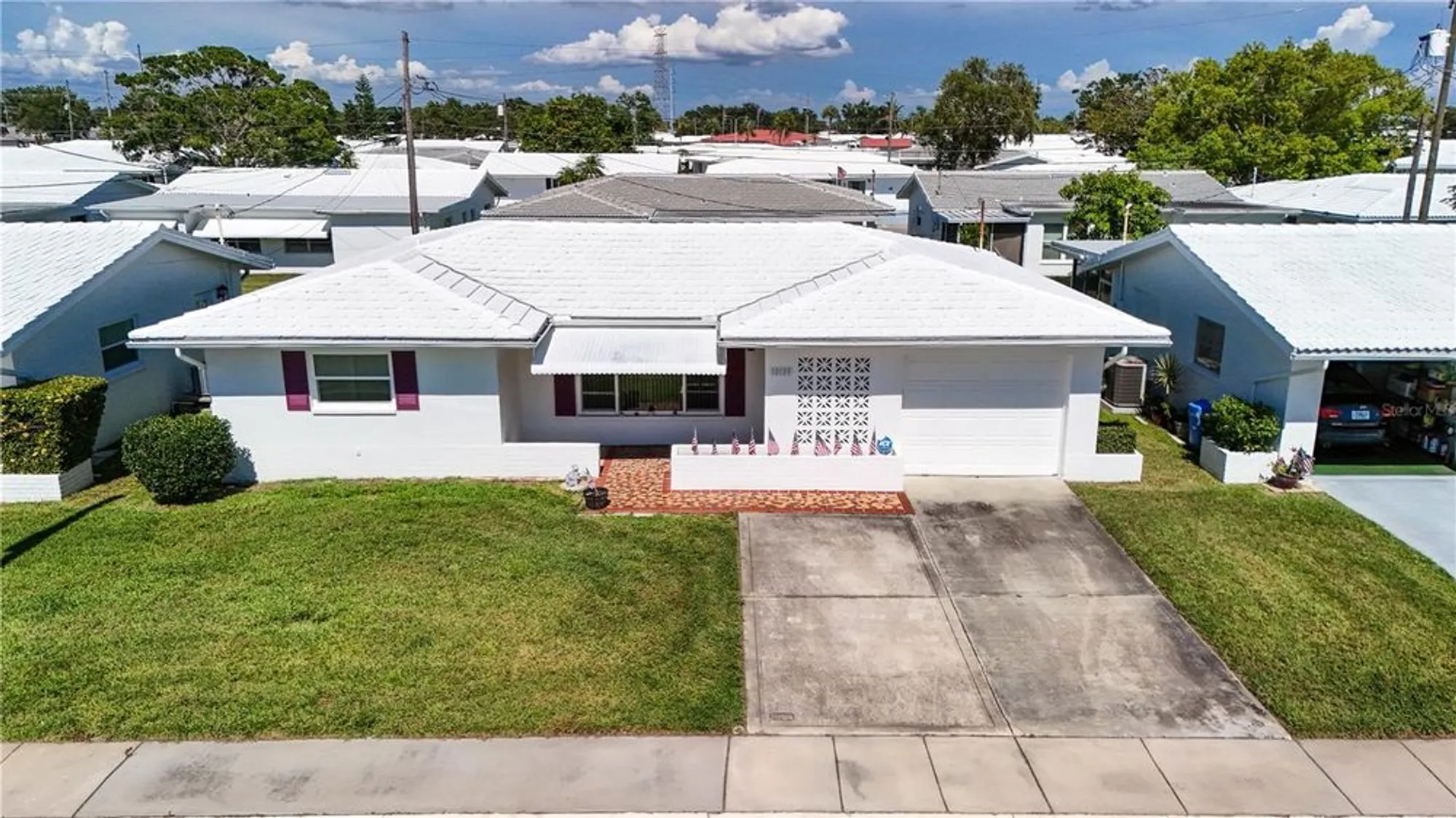 Property Slideshow image 2 of 52 | 10139 44th way n # 10139, Pinellas Park, FL, 33782