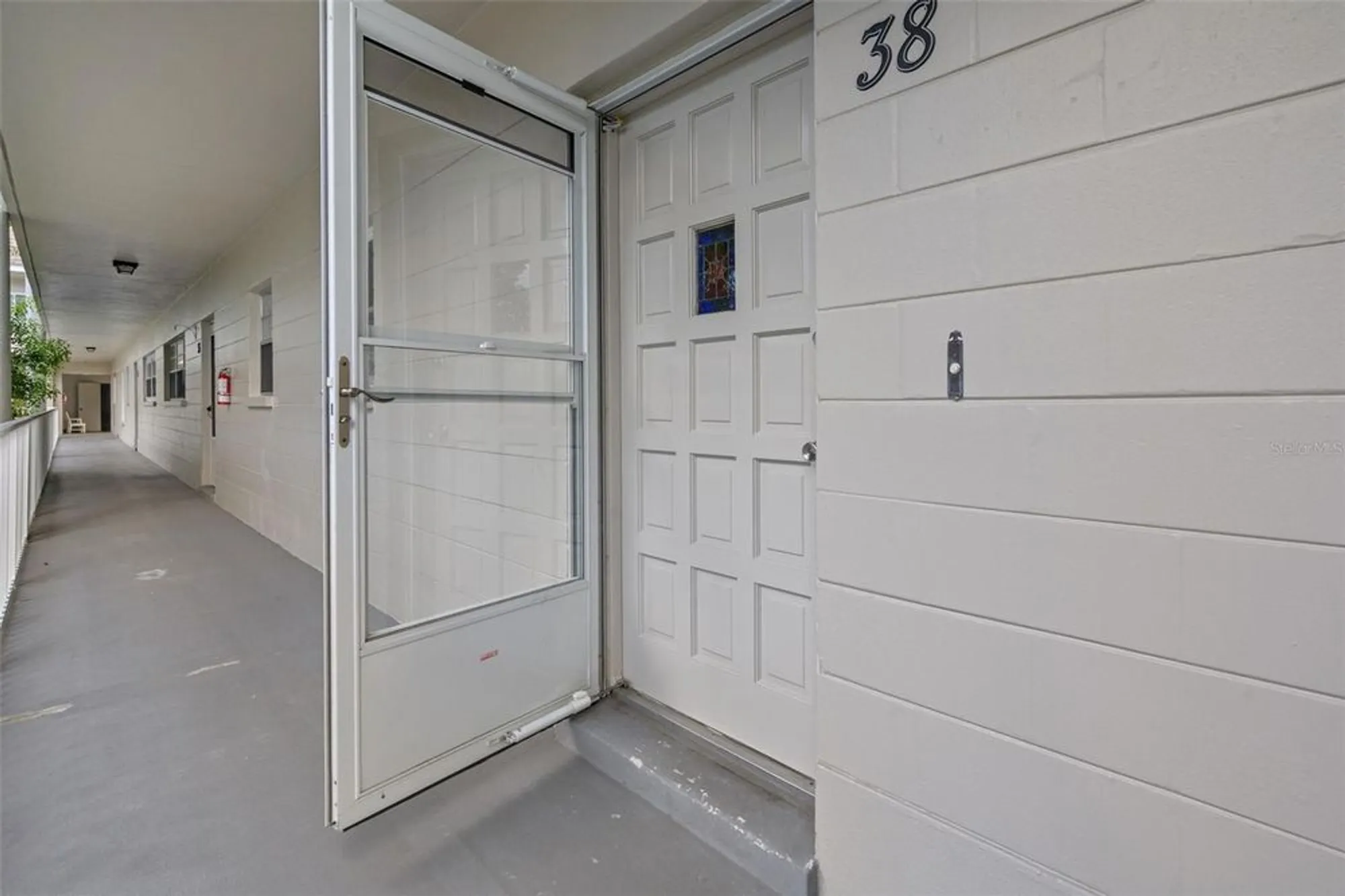 Property Slideshow image 7 of 61 | 2440 world parkway blvd 38, Clearwater, FL, 33763