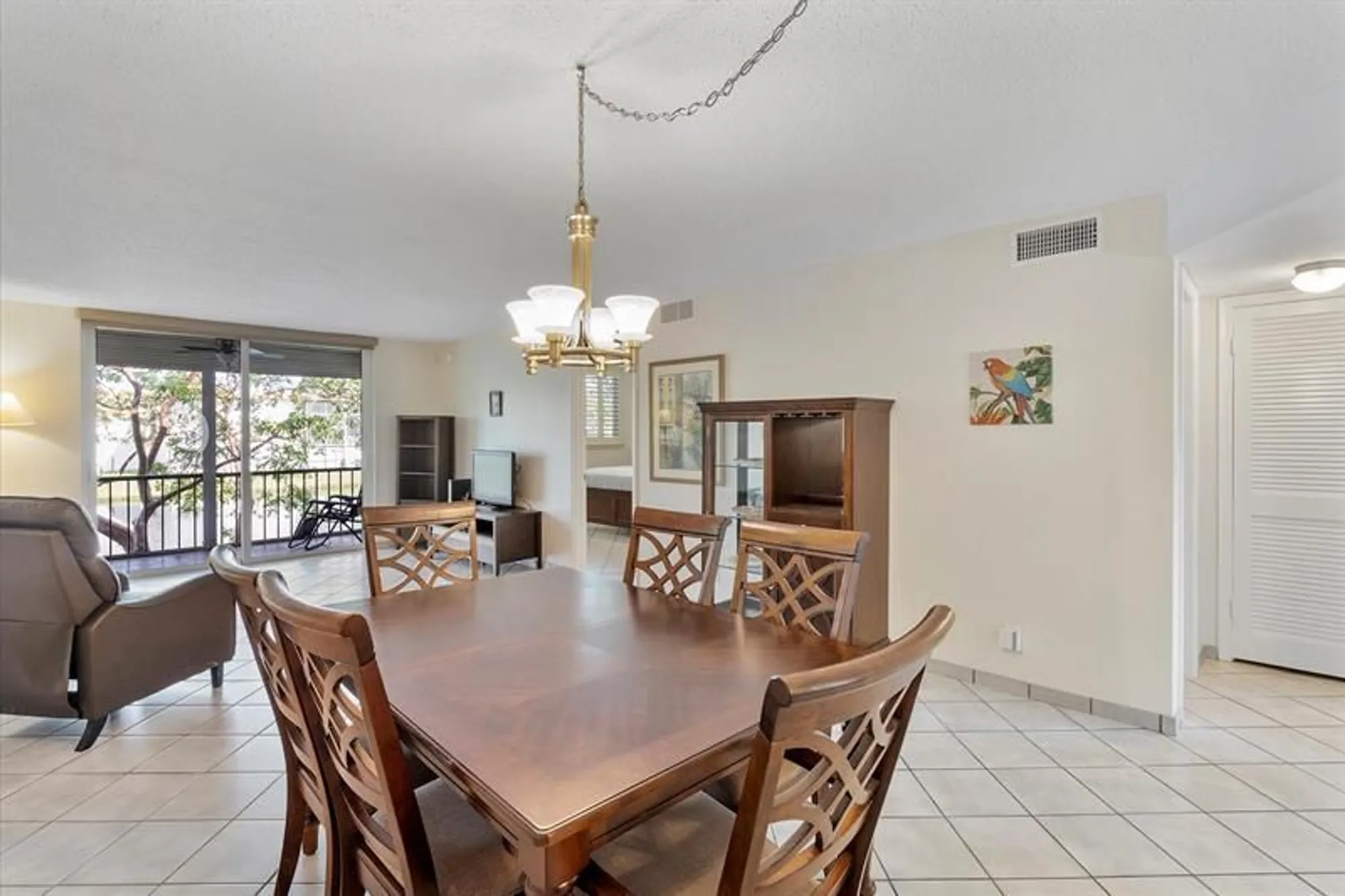 Property Slideshow image 3 of 23 | 8971 s hollybrook blvd apt 209, Pembroke Pines, FL, 33025