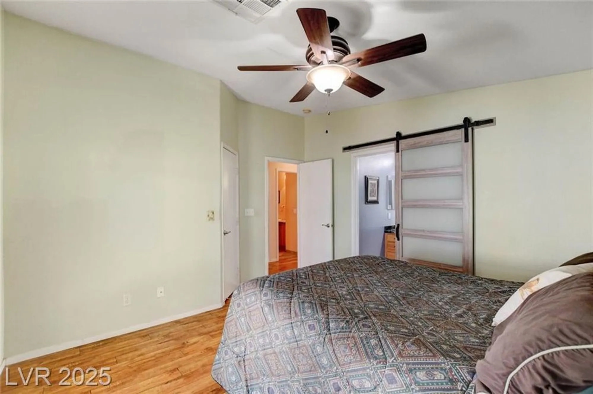 Property Slideshow image 24 of 56 | 5043 mascaro dr, Las Vegas, NV, 89122