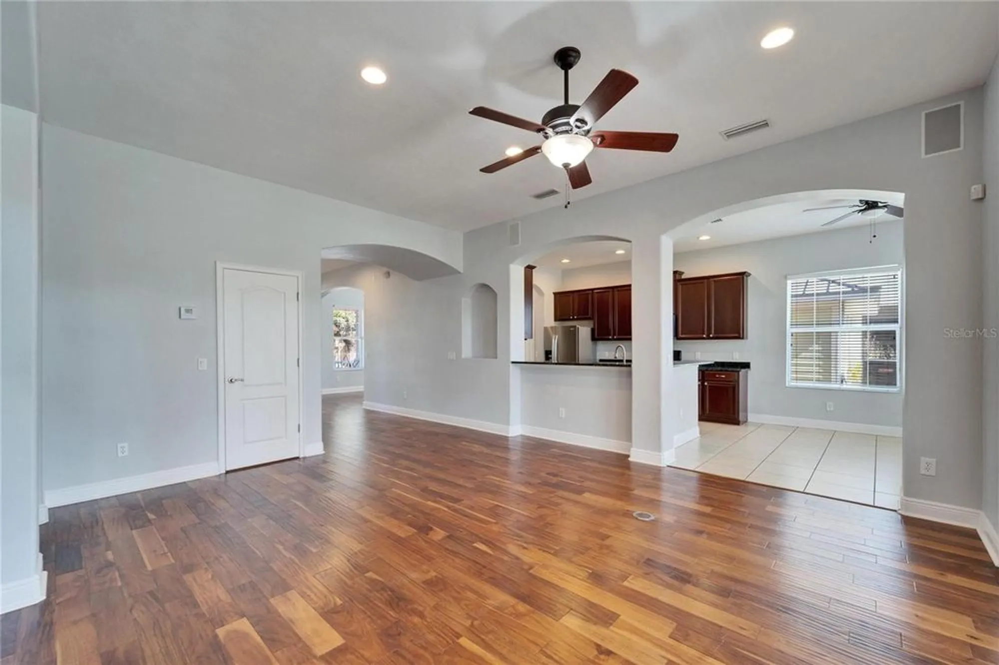 Property Slideshow image 24 of 100 | 410 manns harbor dr, Apollo Beach, FL, 33572