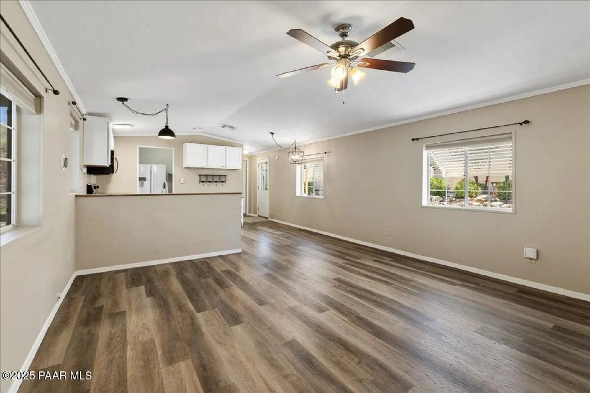 Property Slideshow image 5 of 20 | 2091 prescott canyon cir, Prescott, AZ, 86301