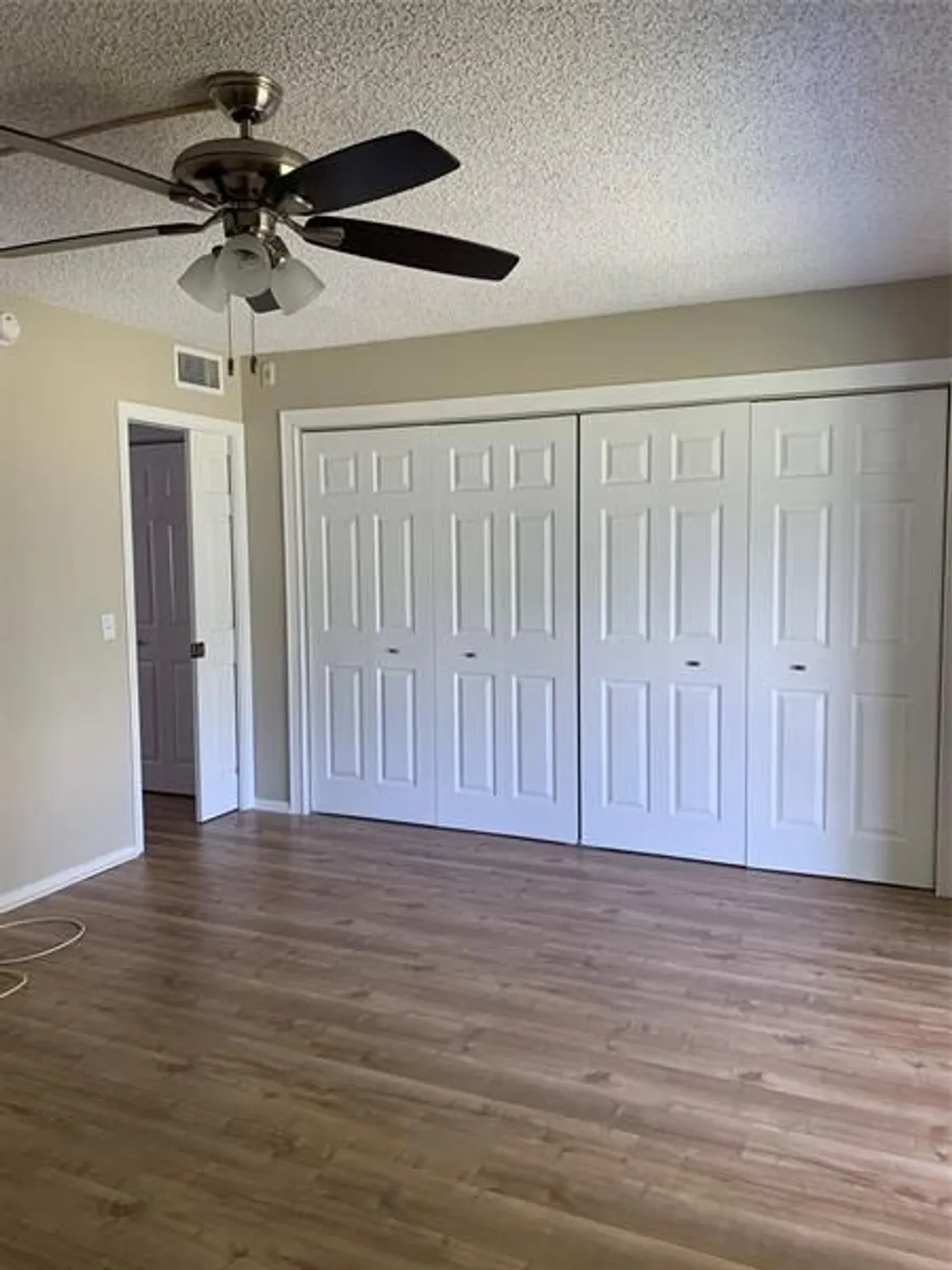 Property Slideshow image 17 of 76 | 2005 berkshire a # 2005, Deerfield Beach, FL, 33442