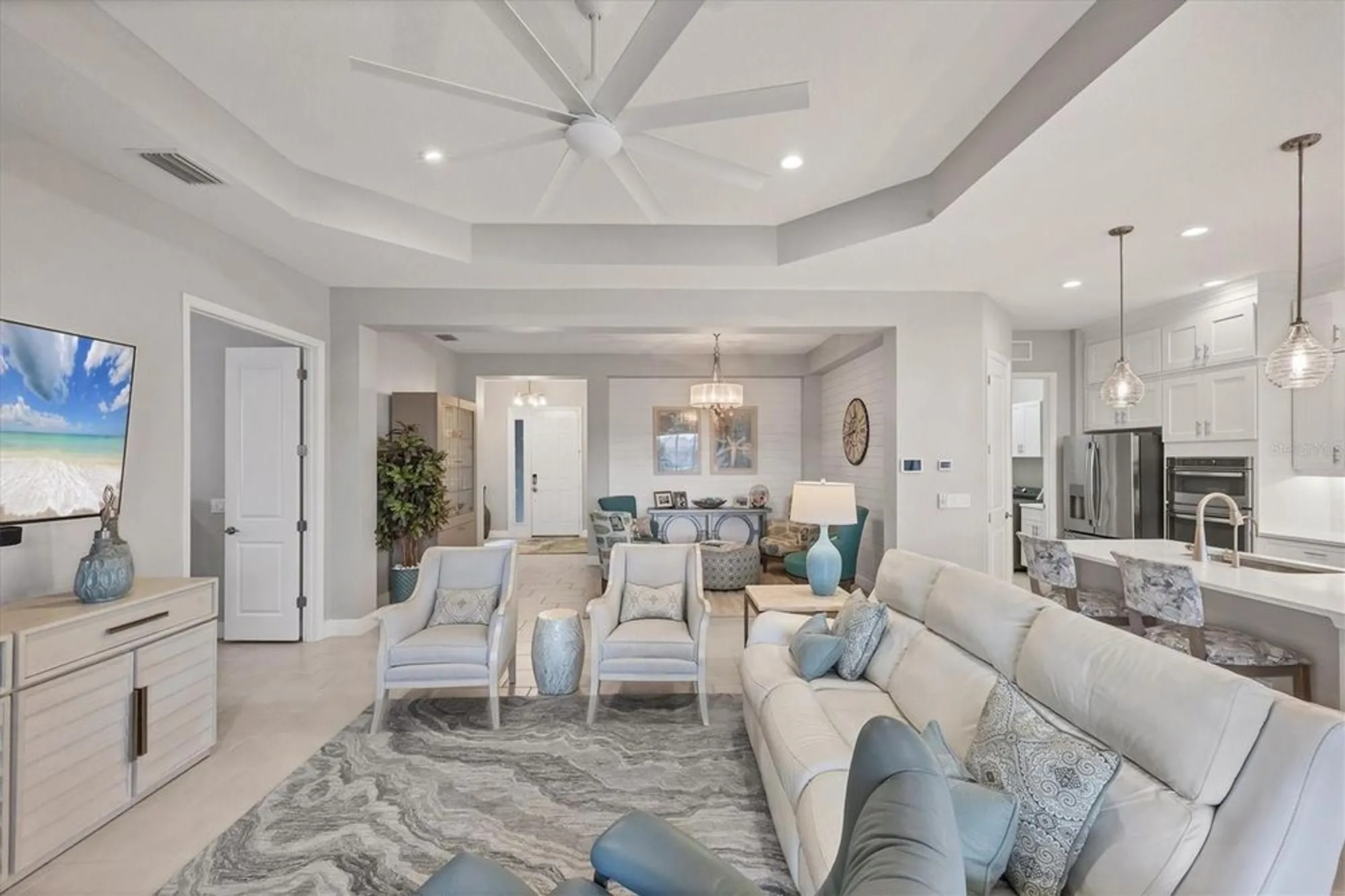 Property Slideshow image 20 of 81 | 4123 midnight blue run, Bradenton, FL, 34211