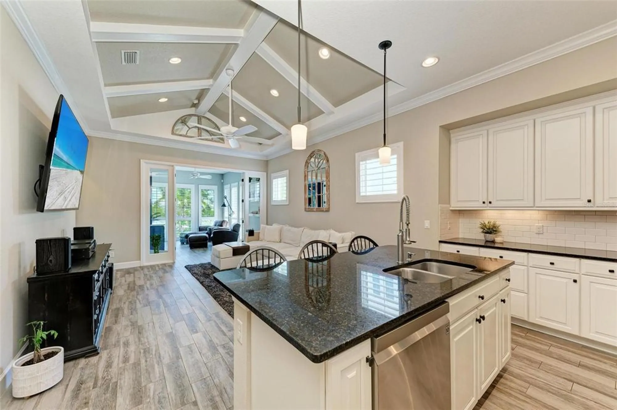Property Slideshow image 12 of 97 | 367 compass point dr 201, Bradenton, FL, 34209