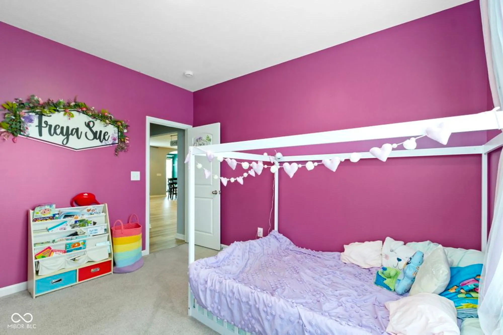 Property Slideshow image 40 of 64 | 9101 gordimer cir, Indianapolis, IN, 46239