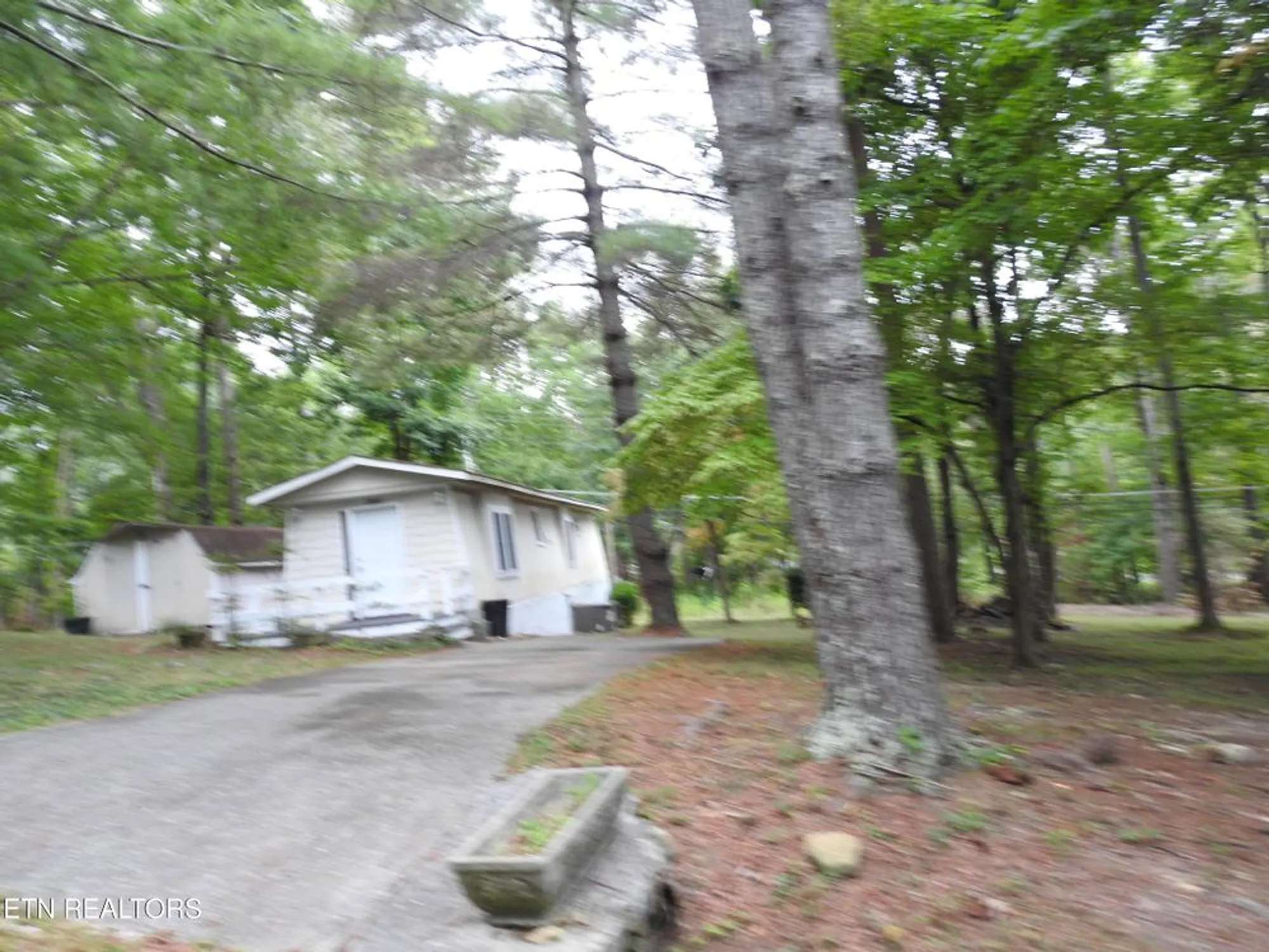 Property Slideshow image 38 of 42 | 244 rugby rd, Crossville, TN, 38558