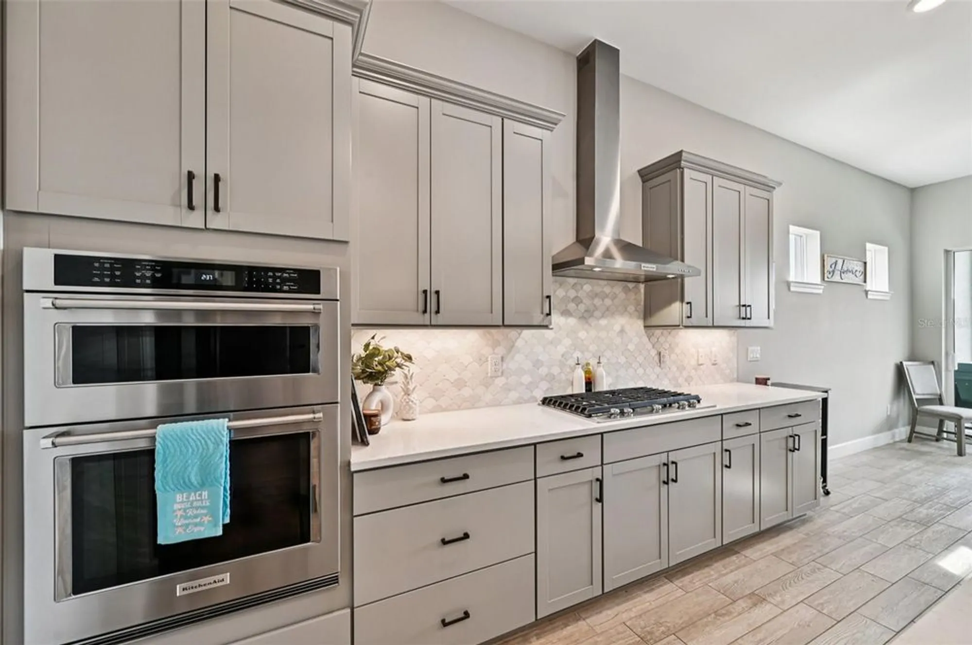 Property Slideshow image 9 of 40 | 25509 royal tern ln, Englewood, FL, 34223