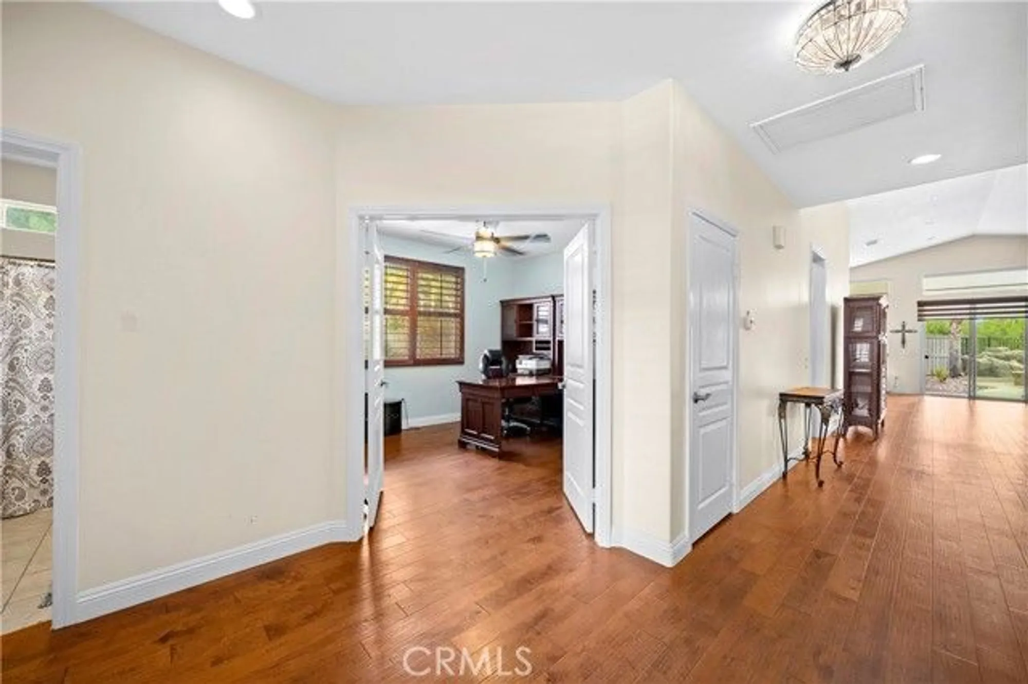 Property Slideshow image 22 of 44 | 584 tewell dr, Hemet, CA, 92545