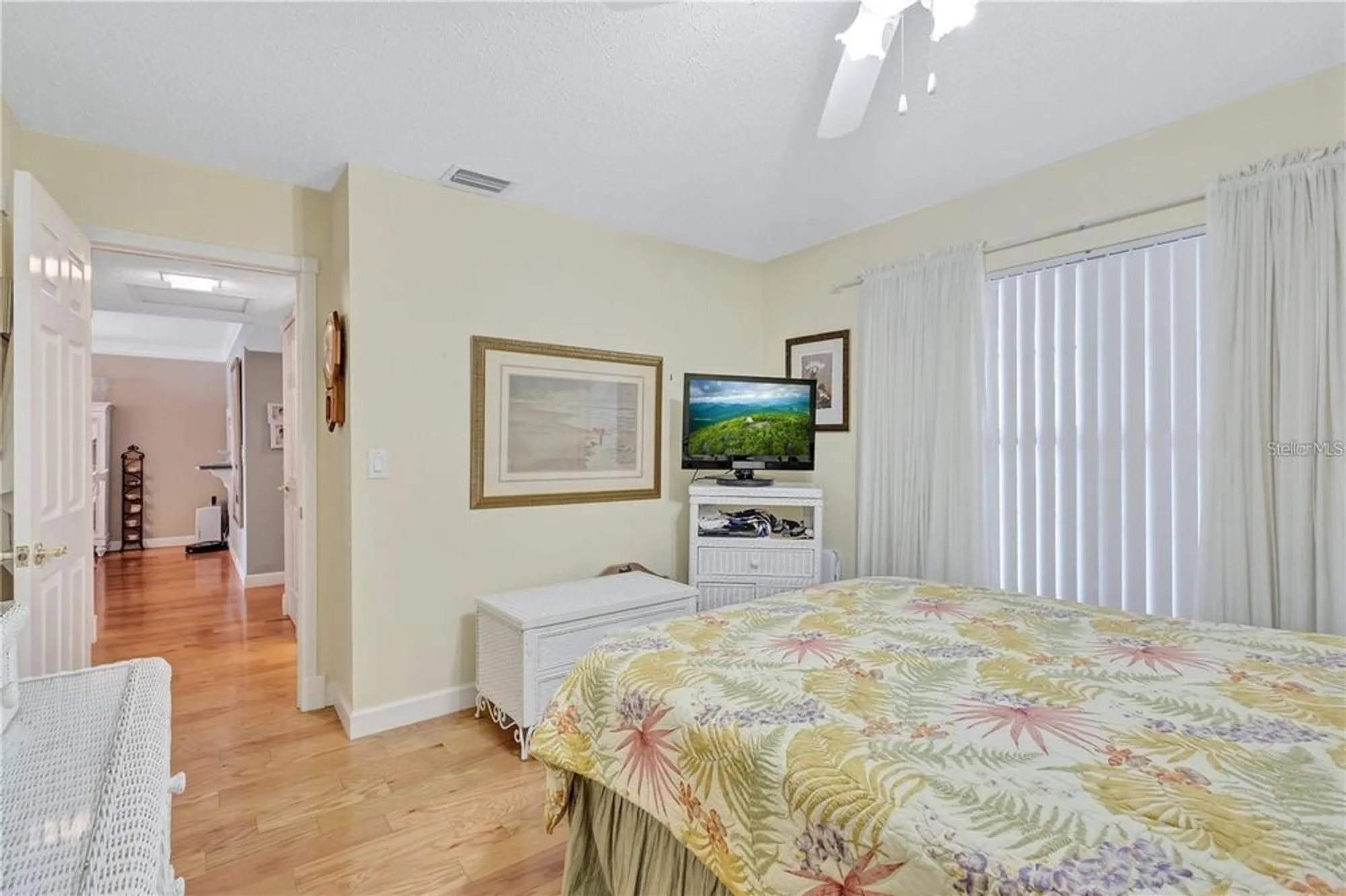 Property Slideshow image 23 of 34 | 19029 us highway 19 n apt 7-28, Clearwater, FL, 33764
