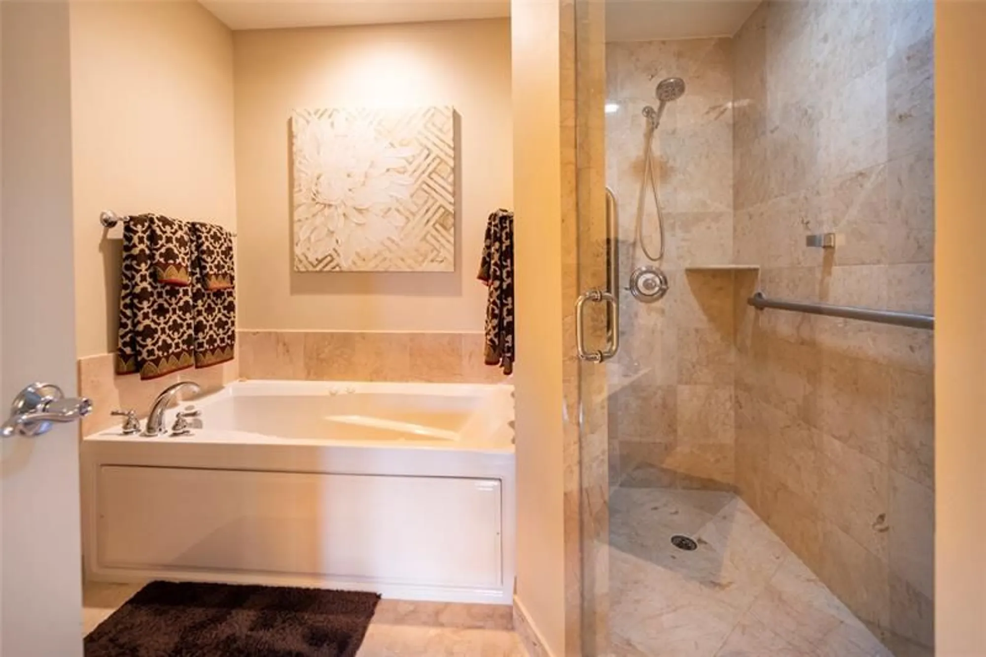 Property Slideshow image 30 of 39 | 16135 emerald estates dr 272, Weston, FL, 33331
