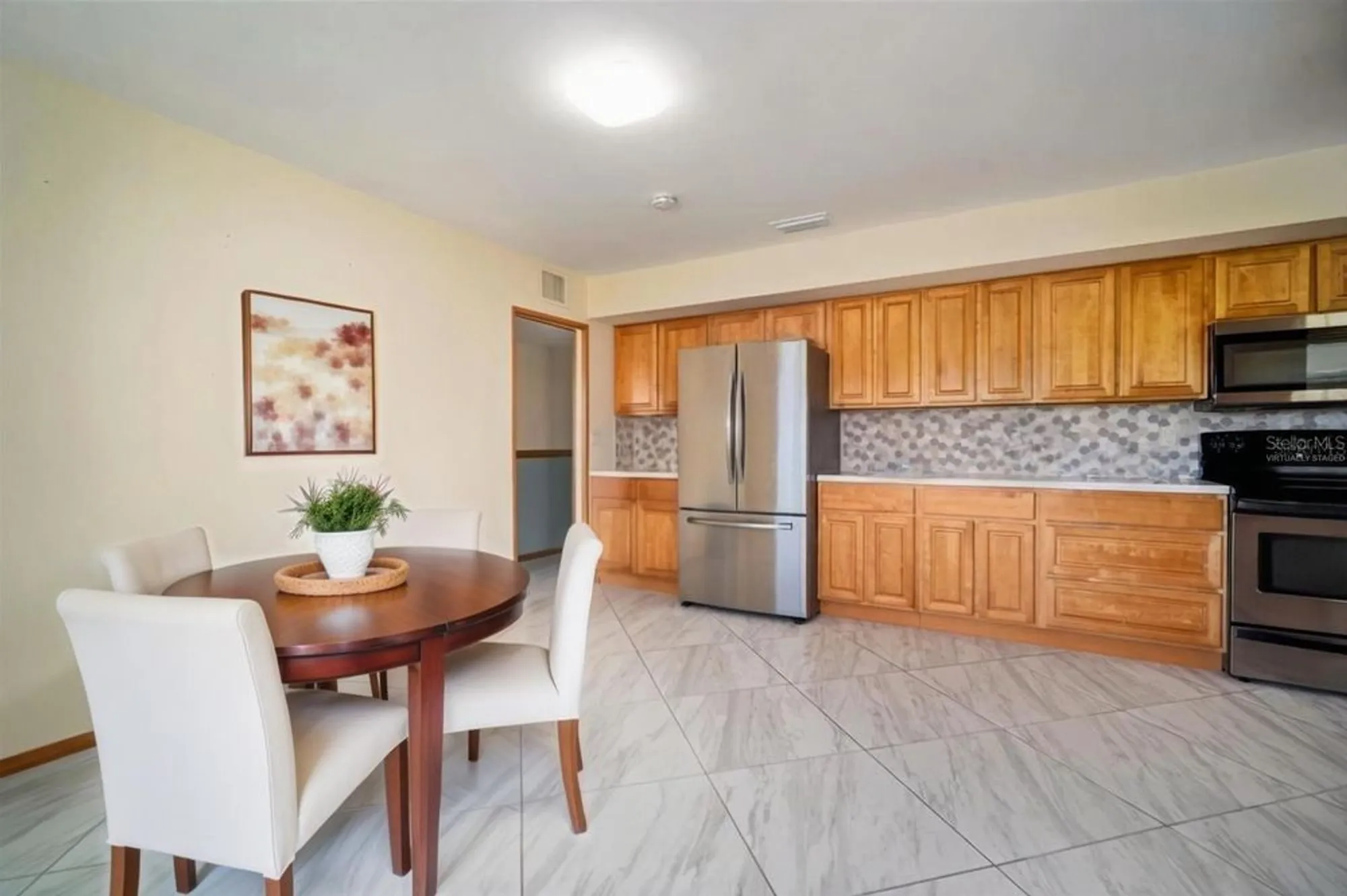 Property Slideshow image 8 of 49 | 609 fox hills dr, Sun City Center, FL, 33573