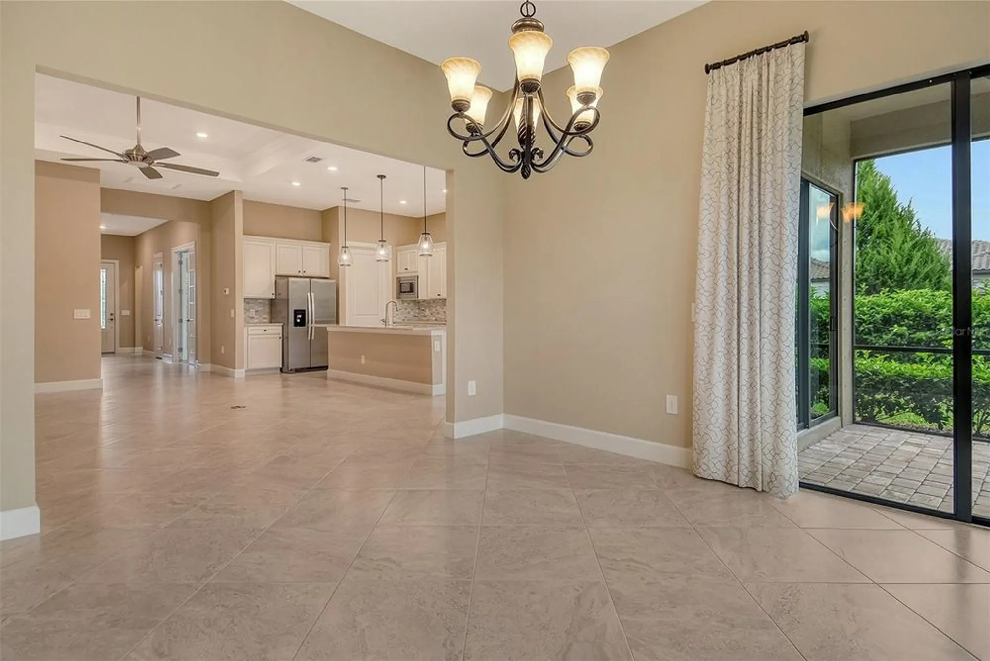 Property Slideshow image 10 of 72 | 17905 waterville pl, Bradenton, FL, 34202