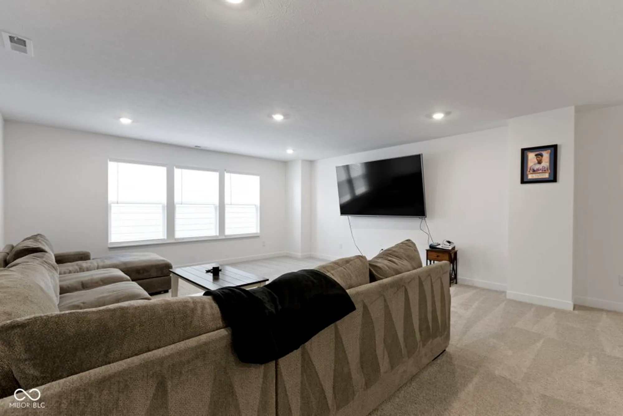 Property Slideshow image 31 of 40 | 335 ehrlich ln, Westfield, IN, 46074