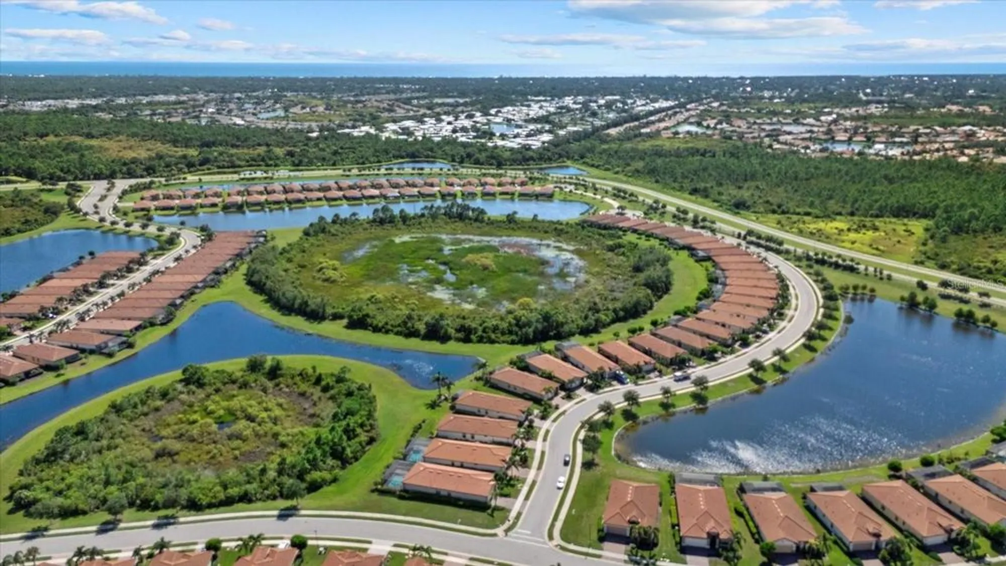 Property Slideshow image 43 of 66 | 10189 fiddlewood dr, Venice, FL, 34293