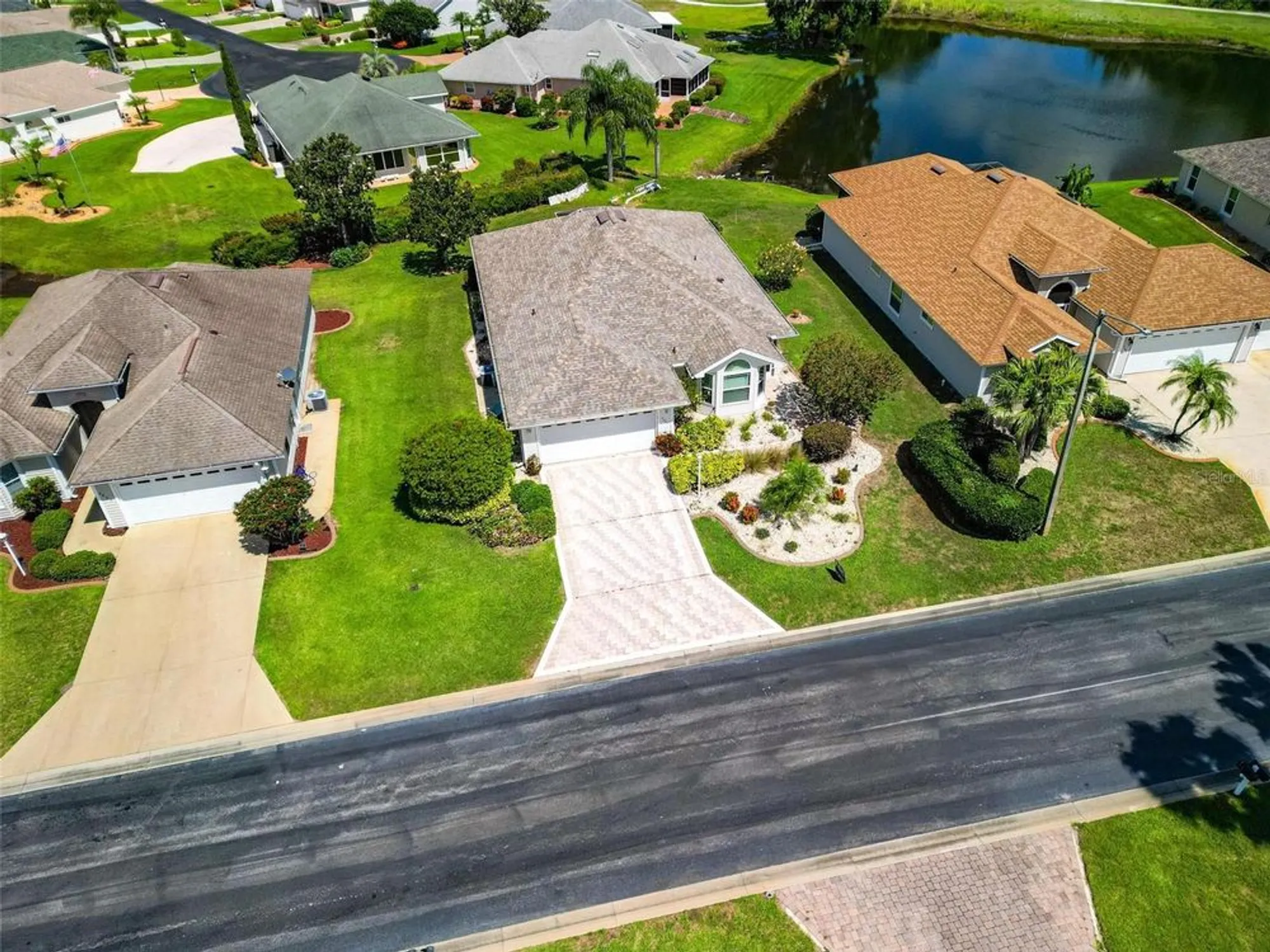 Property Slideshow image 2 of 32 | 4005 carter creek dr, Avon Park, FL, 33825