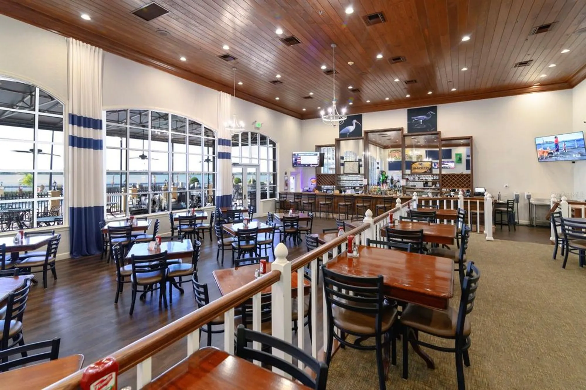 Property Slideshow image 73 of 100 | 5325 nicklaus dr, Winter Haven, FL, 33884