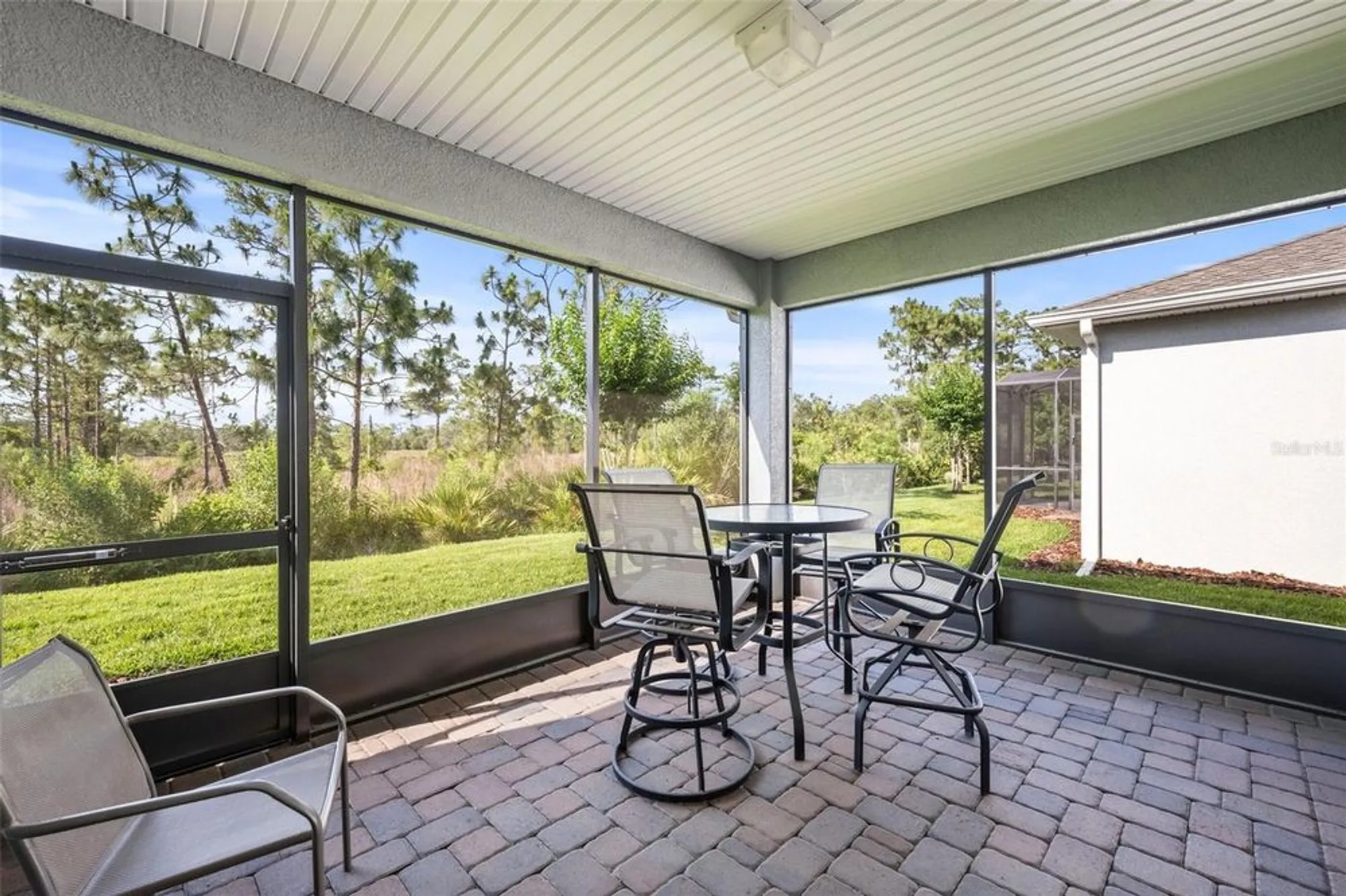 Property Slideshow image 20 of 30 | 1069 avery meadows way, Deland, FL, 32724