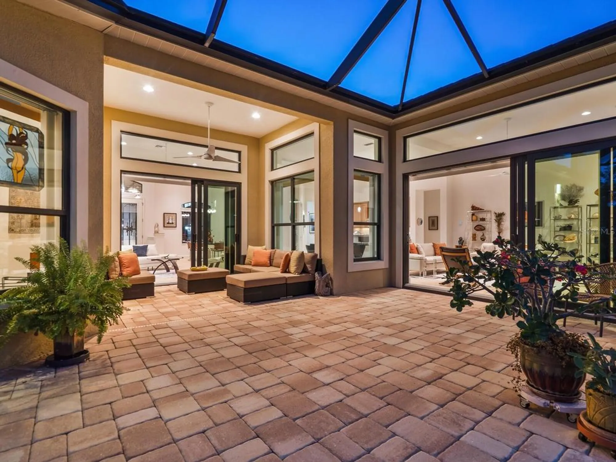 Property Slideshow image 36 of 78 | 10990 pentas royale ct, Englewood, FL, 34223