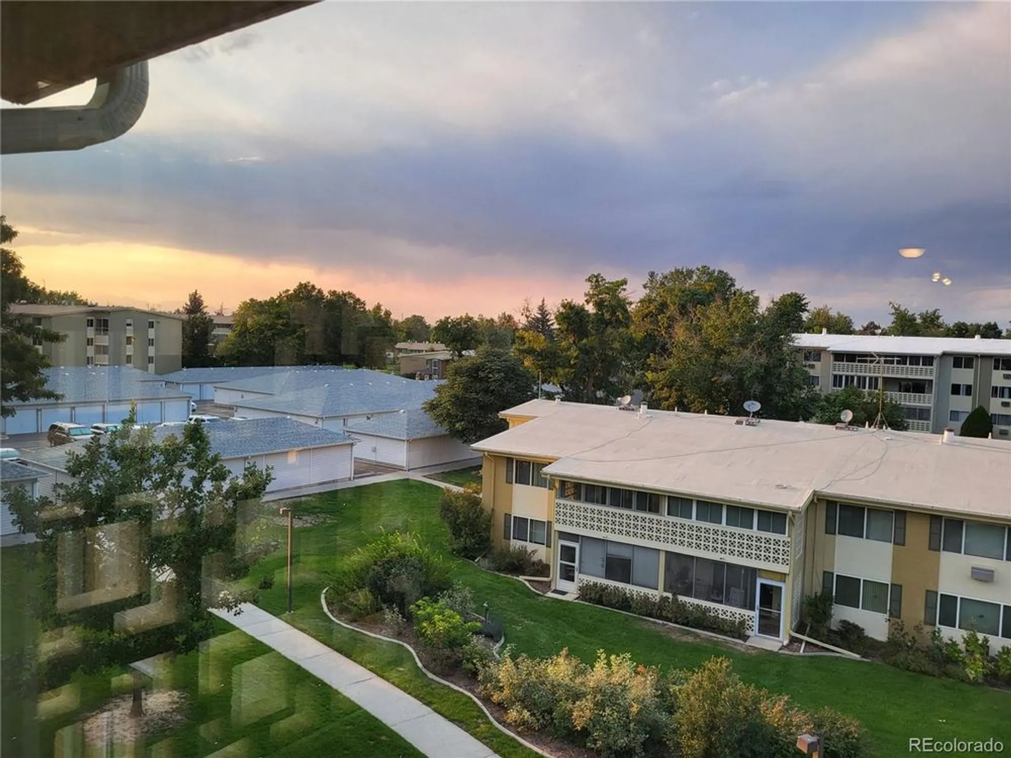 Property Slideshow image 26 of 44 | 795 s alton way unit 5d, Denver, CO, 80247