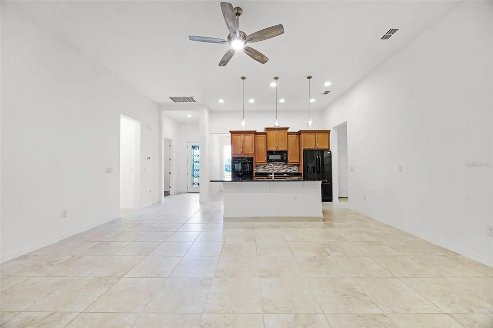 Property Slideshow image 24 of 94 | 780 mystic hill ct, Poinciana, FL, 34759