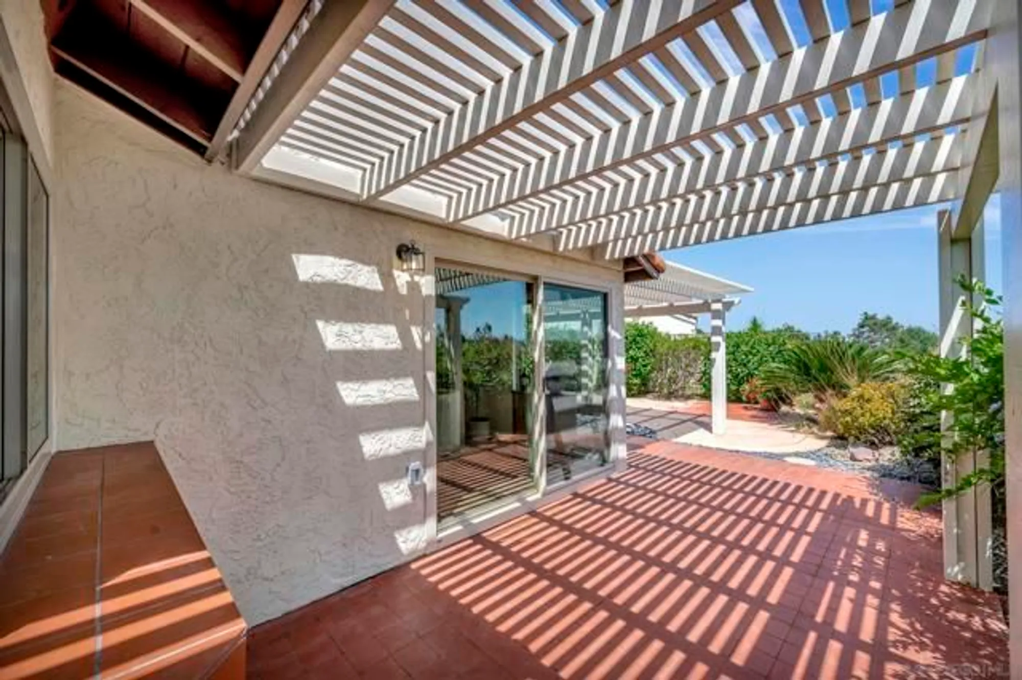 Property Slideshow image 36 of 49 | 12880 circulo dardo, San Diego, CA, 92128