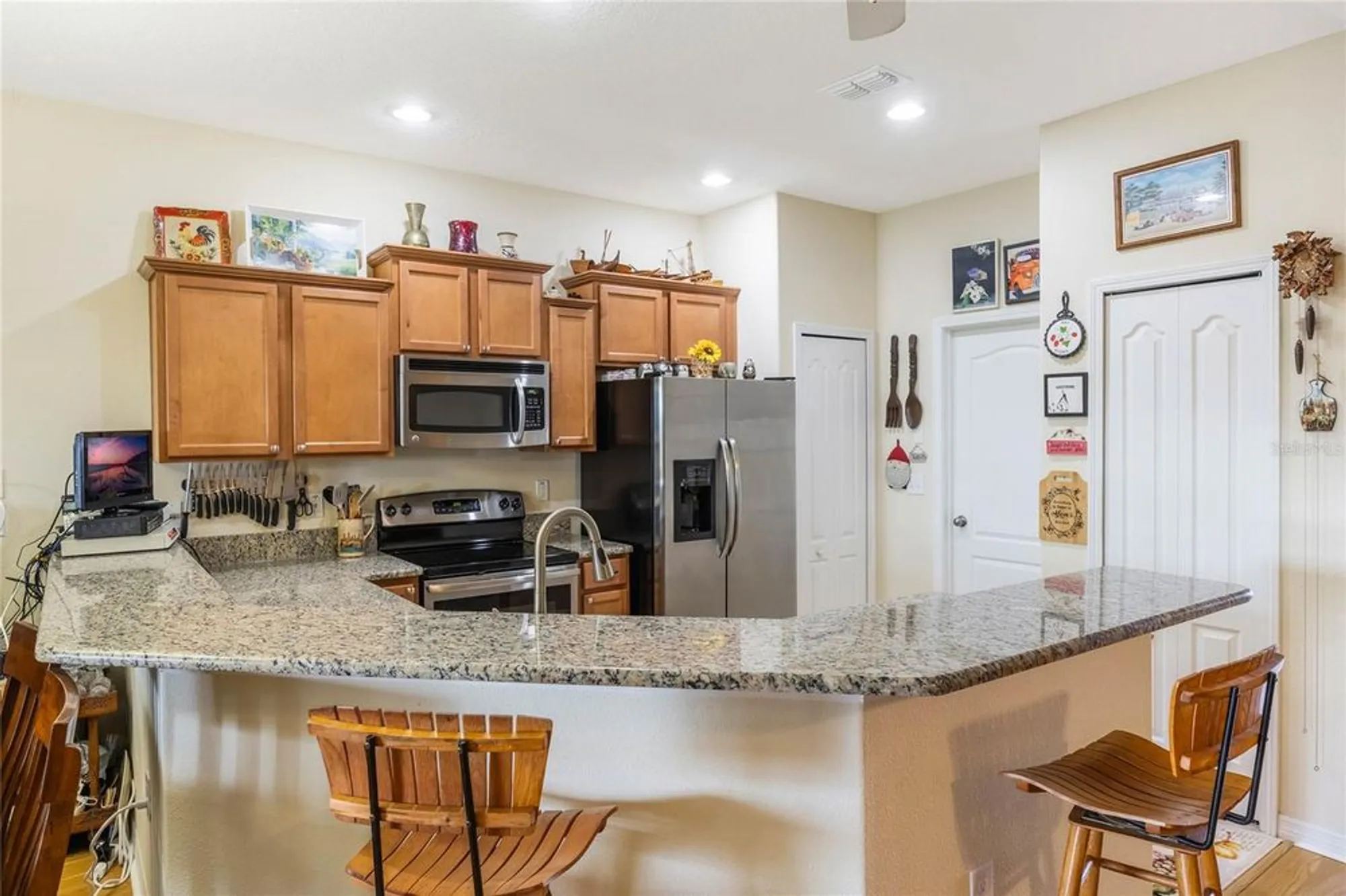 Property Slideshow image 8 of 31 | 3632 solana cir b, Clermont, FL, 34711