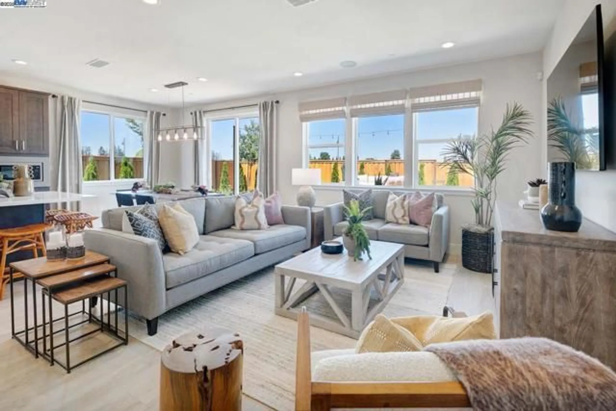 Property Slideshow image 9 of 30 | 1342 marceline dr, Manteca, CA, 95336