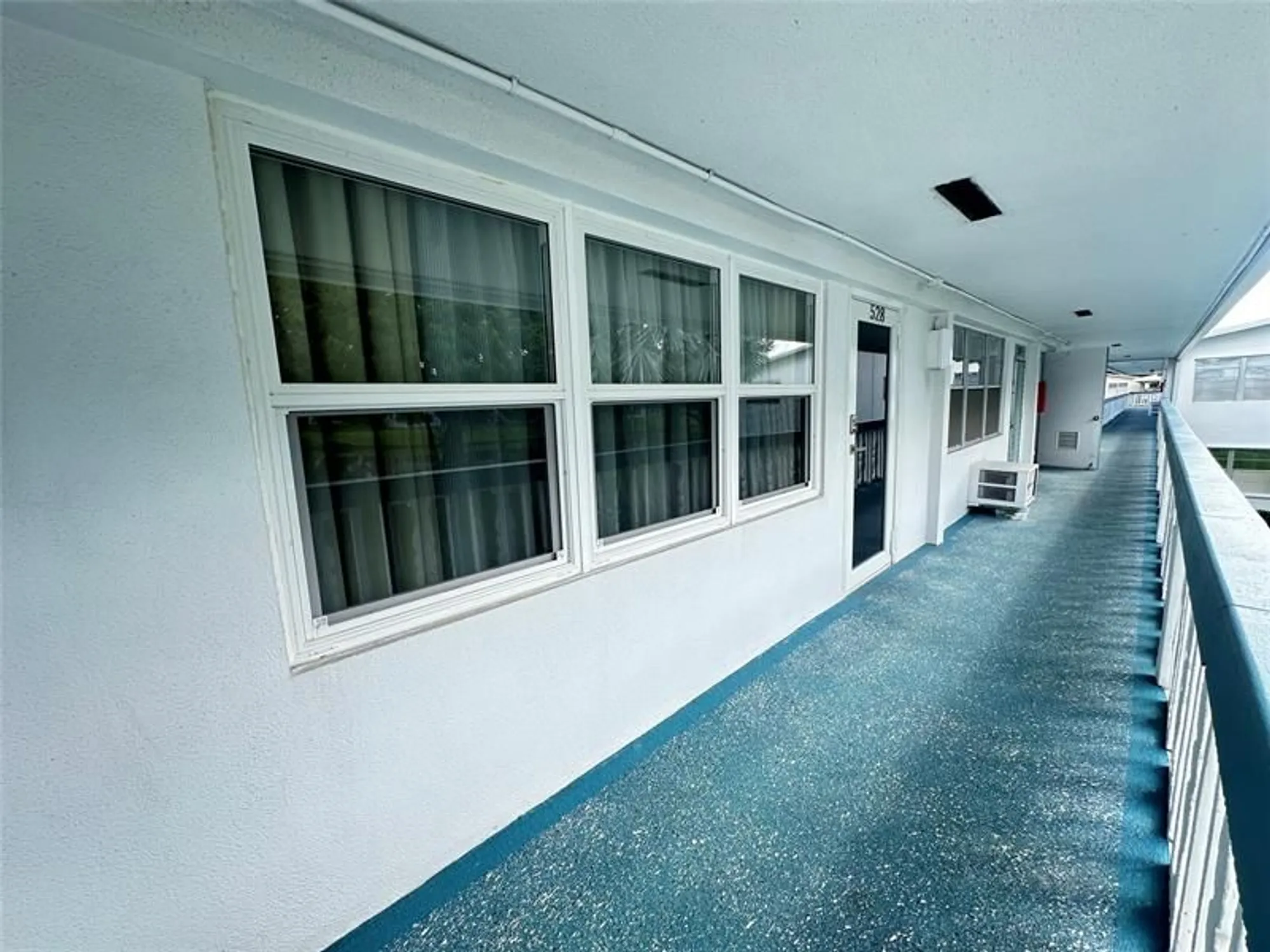 Property Slideshow image 27 of 66 | 528 tilford x # 528, Deerfield Beach, FL, 33442