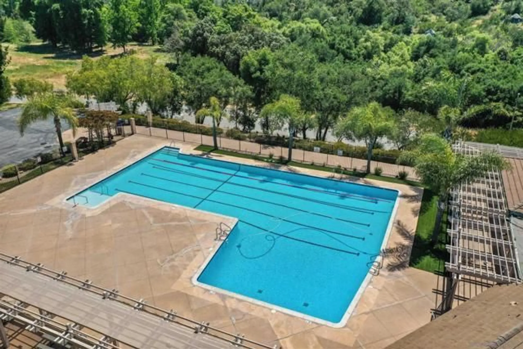 Property Slideshow image 30 of 34 | 10562 aspen gln, Escondido, CA, 92026