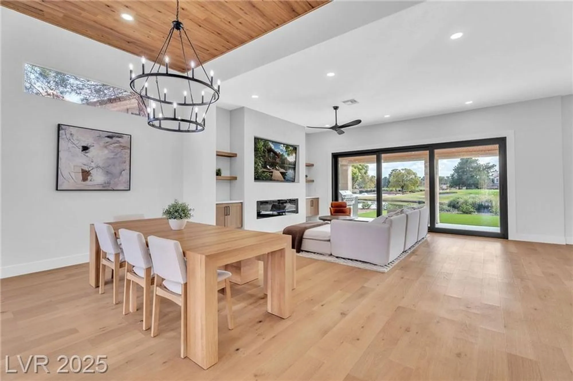 Property Slideshow image 10 of 69 | 8713 litchfield ave, Las Vegas, NV, 89134