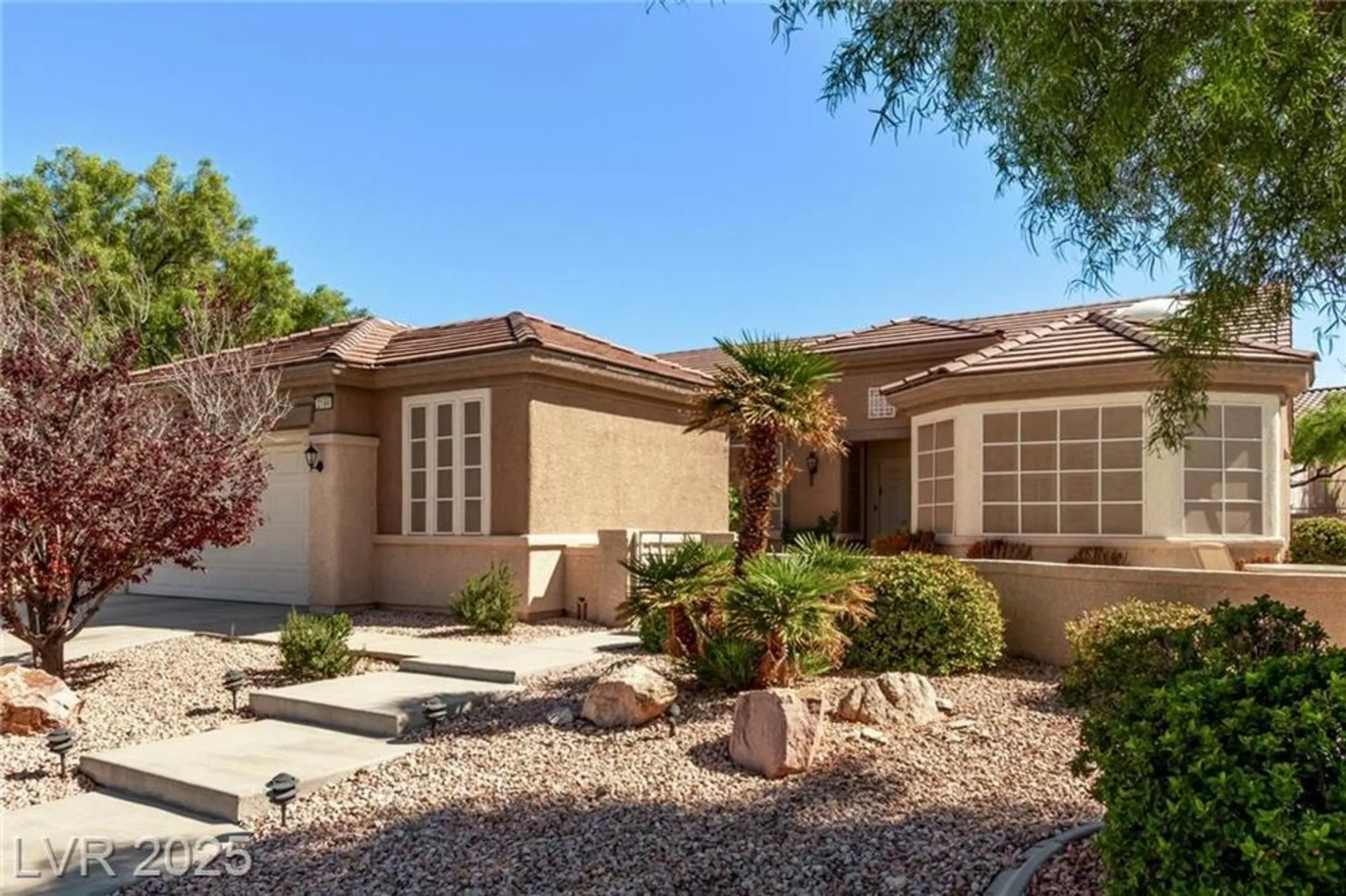 Property Slideshow image 2 of 32 | 2164 peyten park st, Henderson, NV, 89052