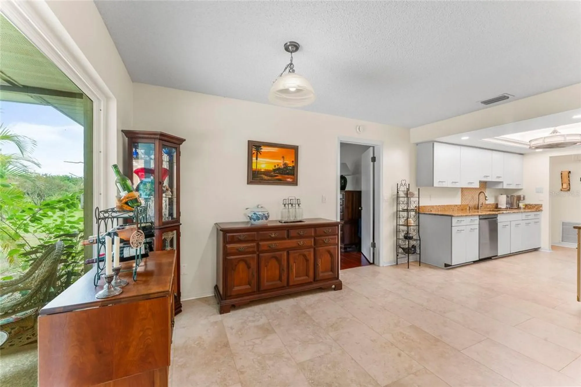 Property Slideshow image 18 of 52 | 1817 new bedford dr, Sun City Center, FL, 33573