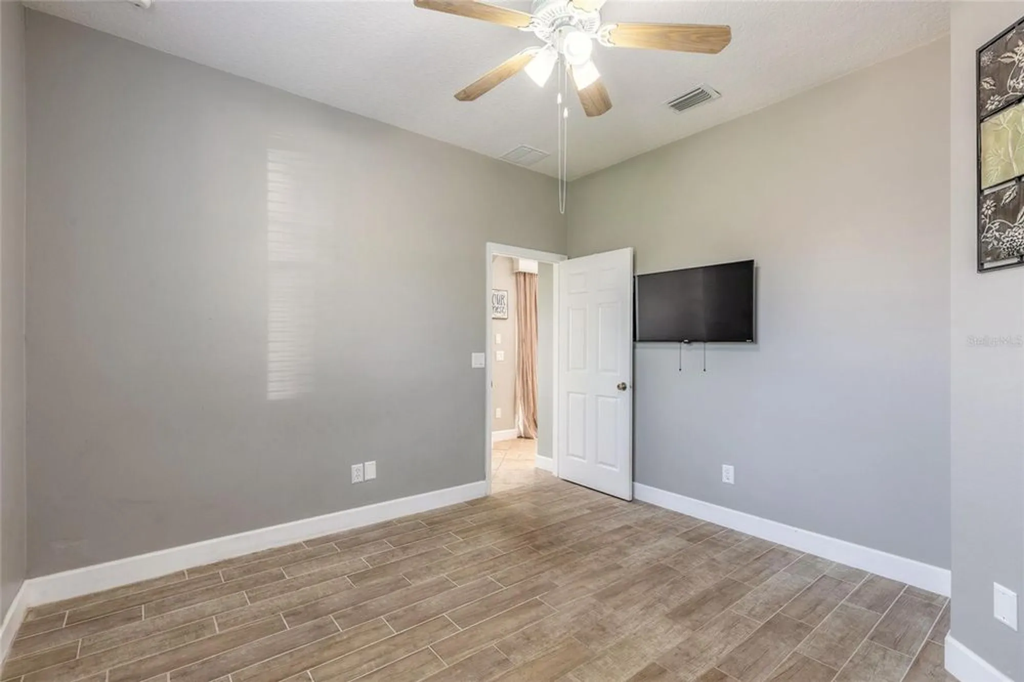 Property Slideshow image 23 of 67 | 495 venetian villa dr, New Smyrna Beach, FL, 32168