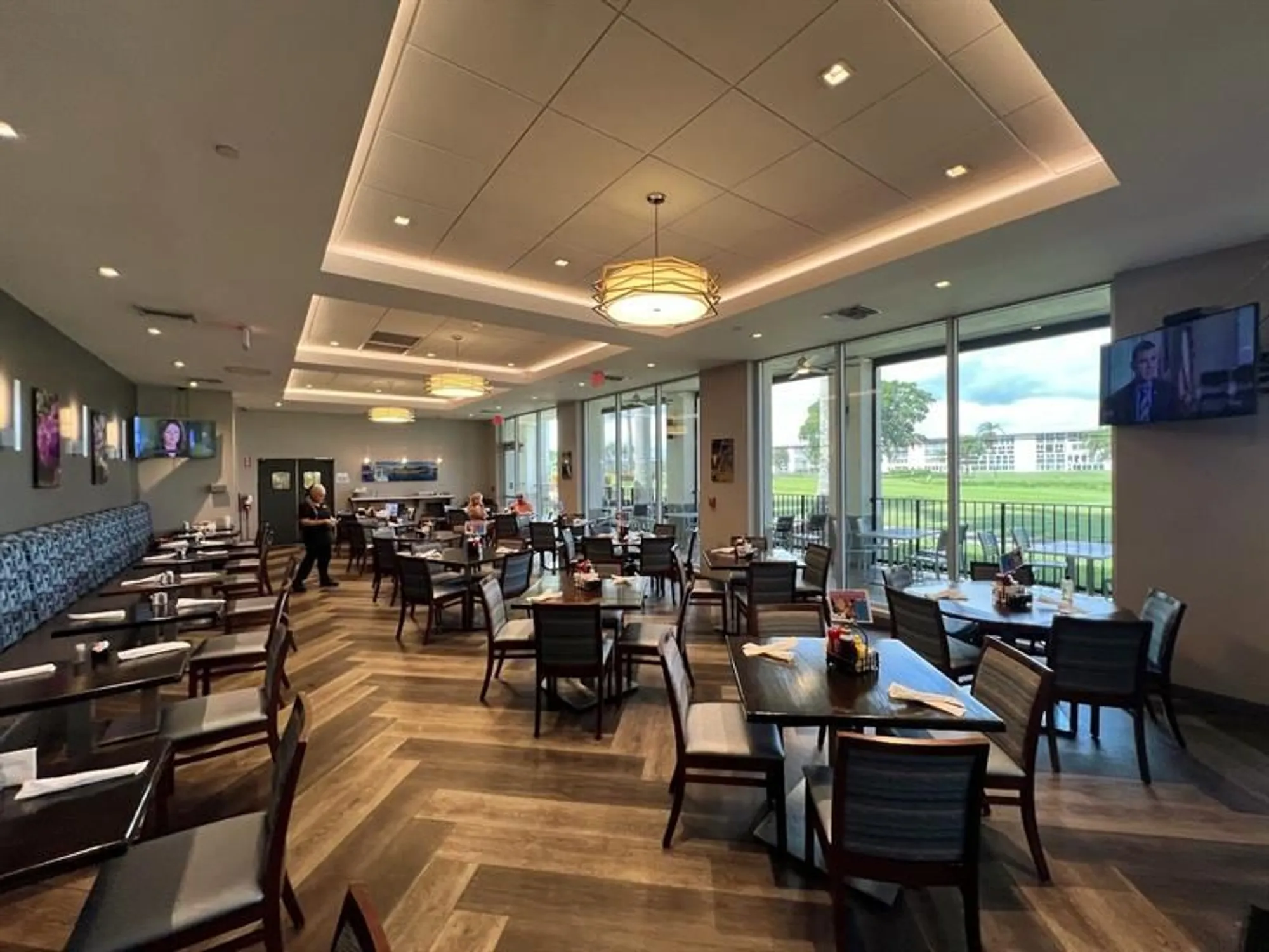 Property Slideshow image 54 of 57 | 2606 nassau bnd h2, Coconut Creek, FL, 33066