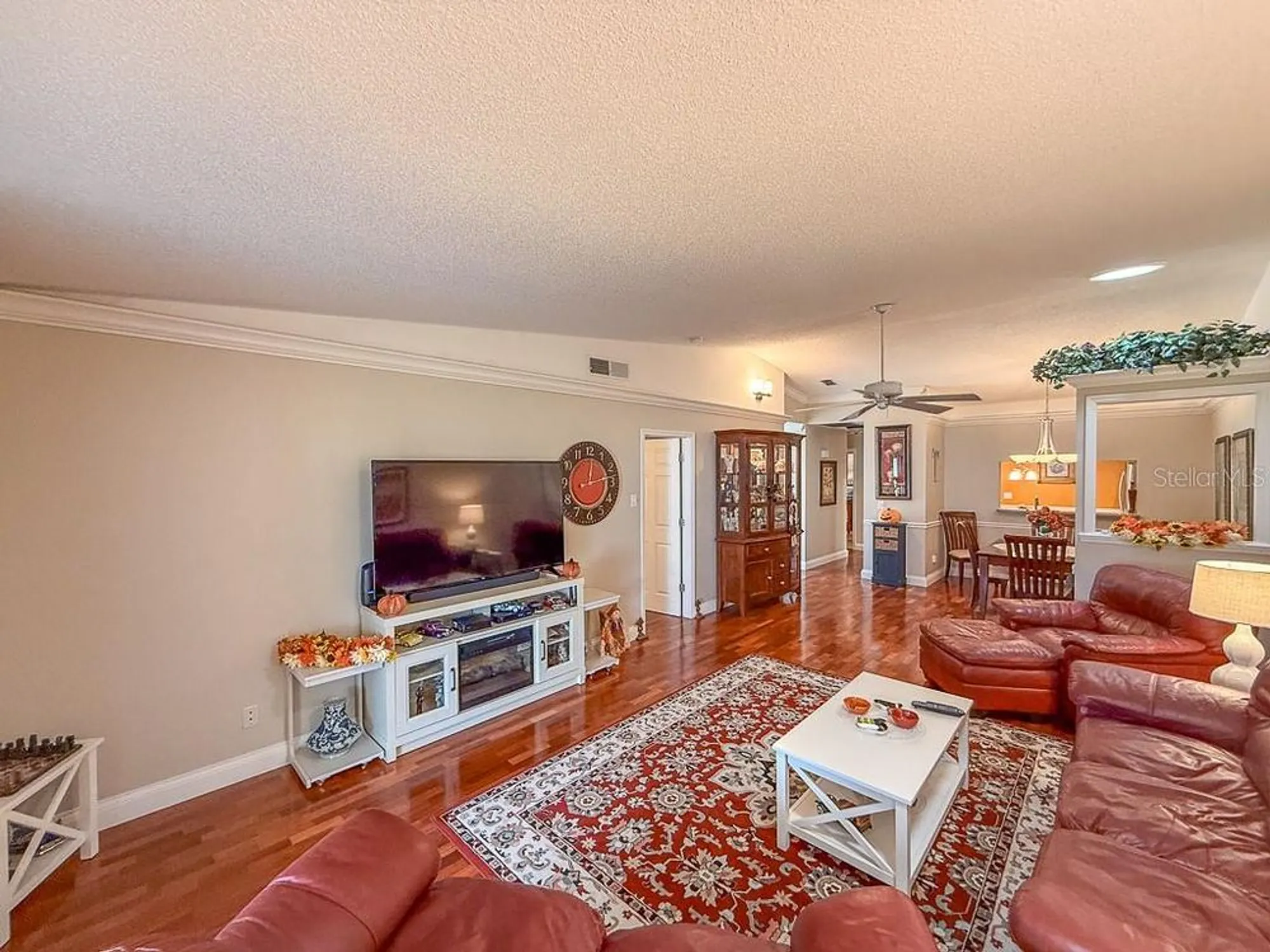 Property Slideshow image 18 of 58 | 3273 mcmath dr, Palm Harbor, FL, 34684