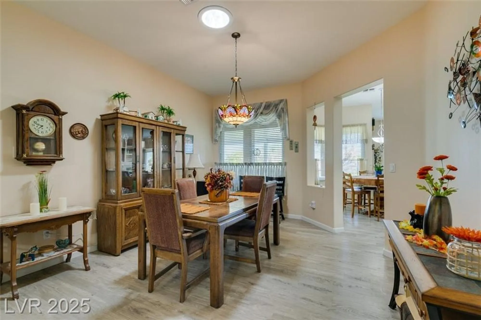 Property Slideshow image 10 of 32 | 2022 high mesa dr, Henderson, NV, 89012