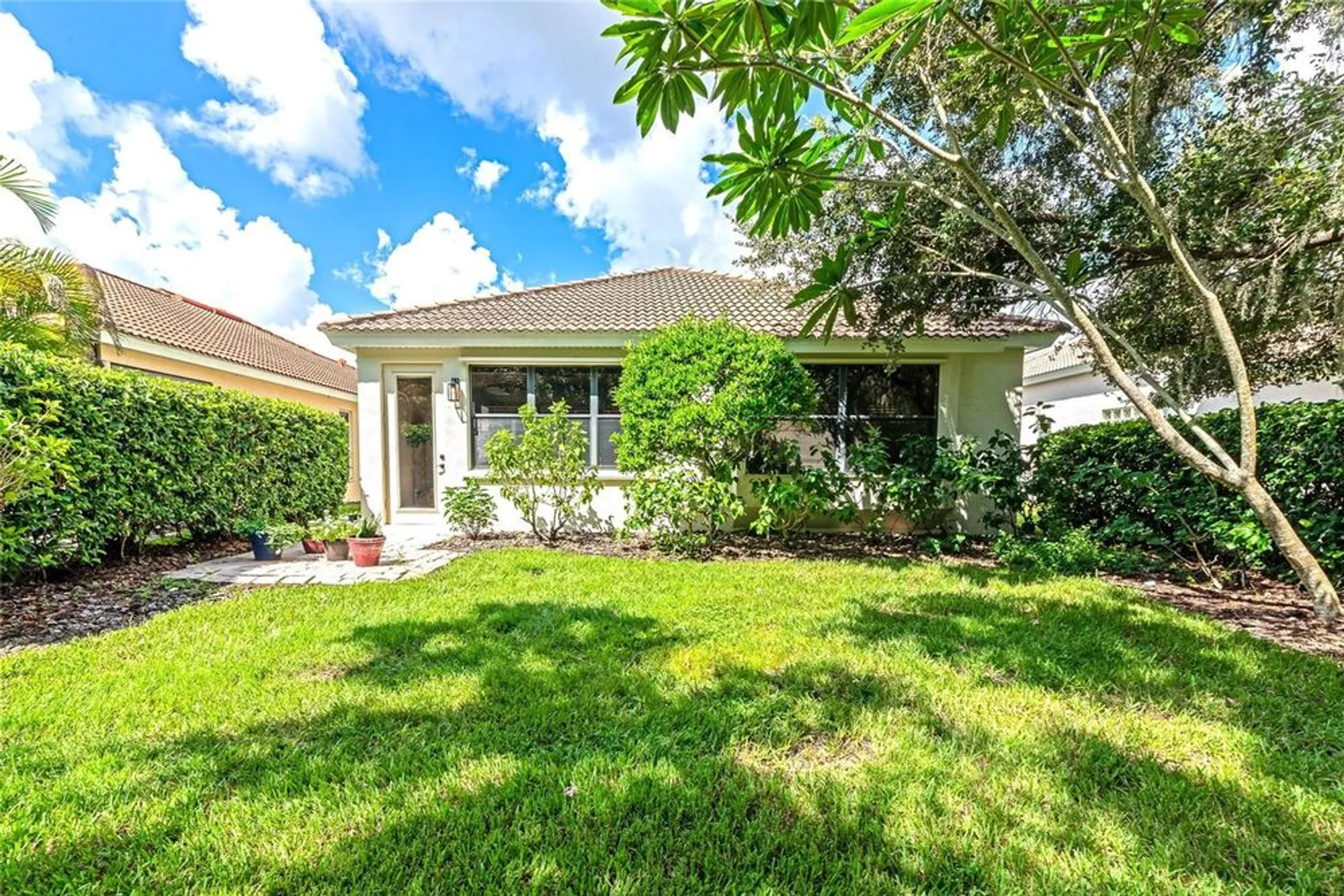 Property Slideshow image 31 of 43 | 6059 wingspan way, Bradenton, FL, 34203