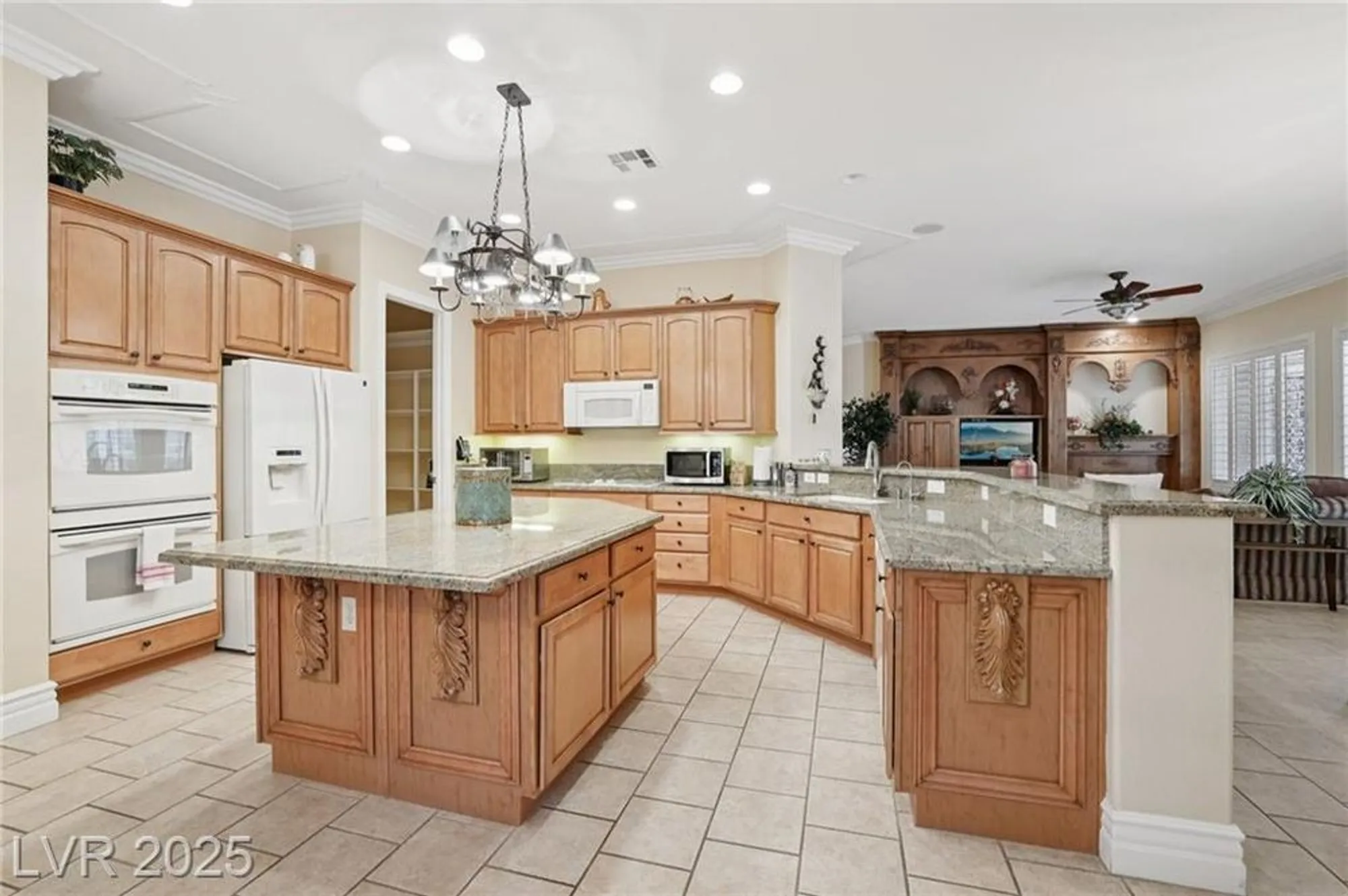 Property Slideshow image 13 of 38 | 2359 blooming valley ct, Henderson, NV, 89052