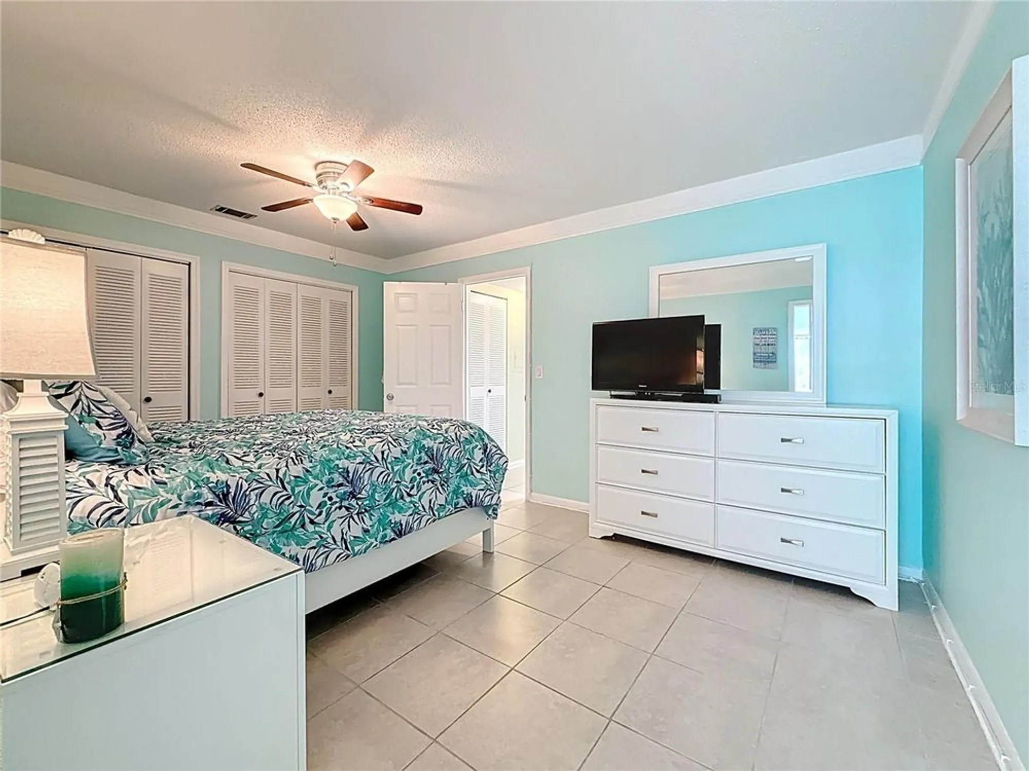 Property Slideshow image 33 of 64 | 5267 81st st n apt 26, Saint Petersburg, FL, 33709