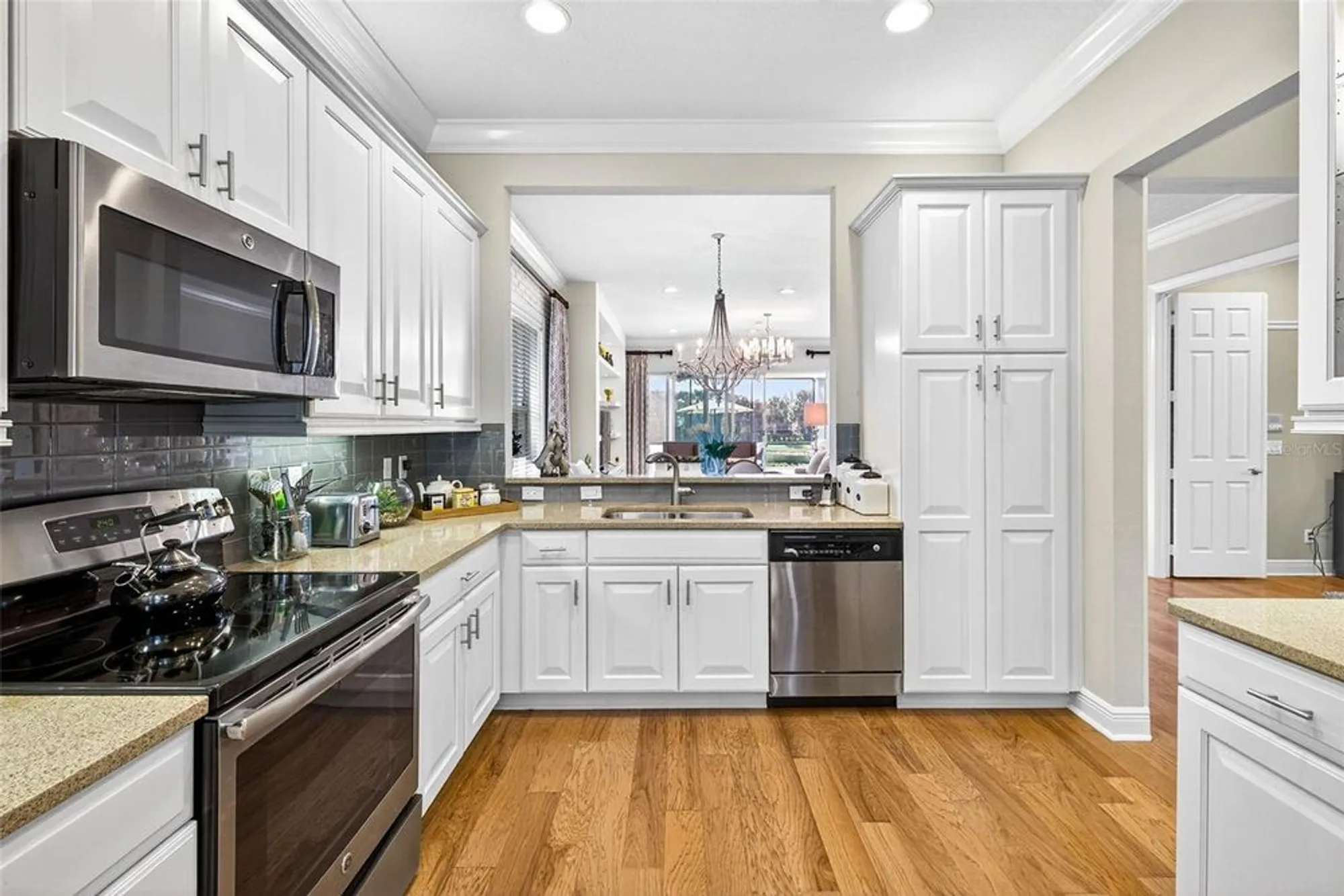 Property Slideshow image 11 of 82 | 5016 stone harbor cir, Wimauma, FL, 33598