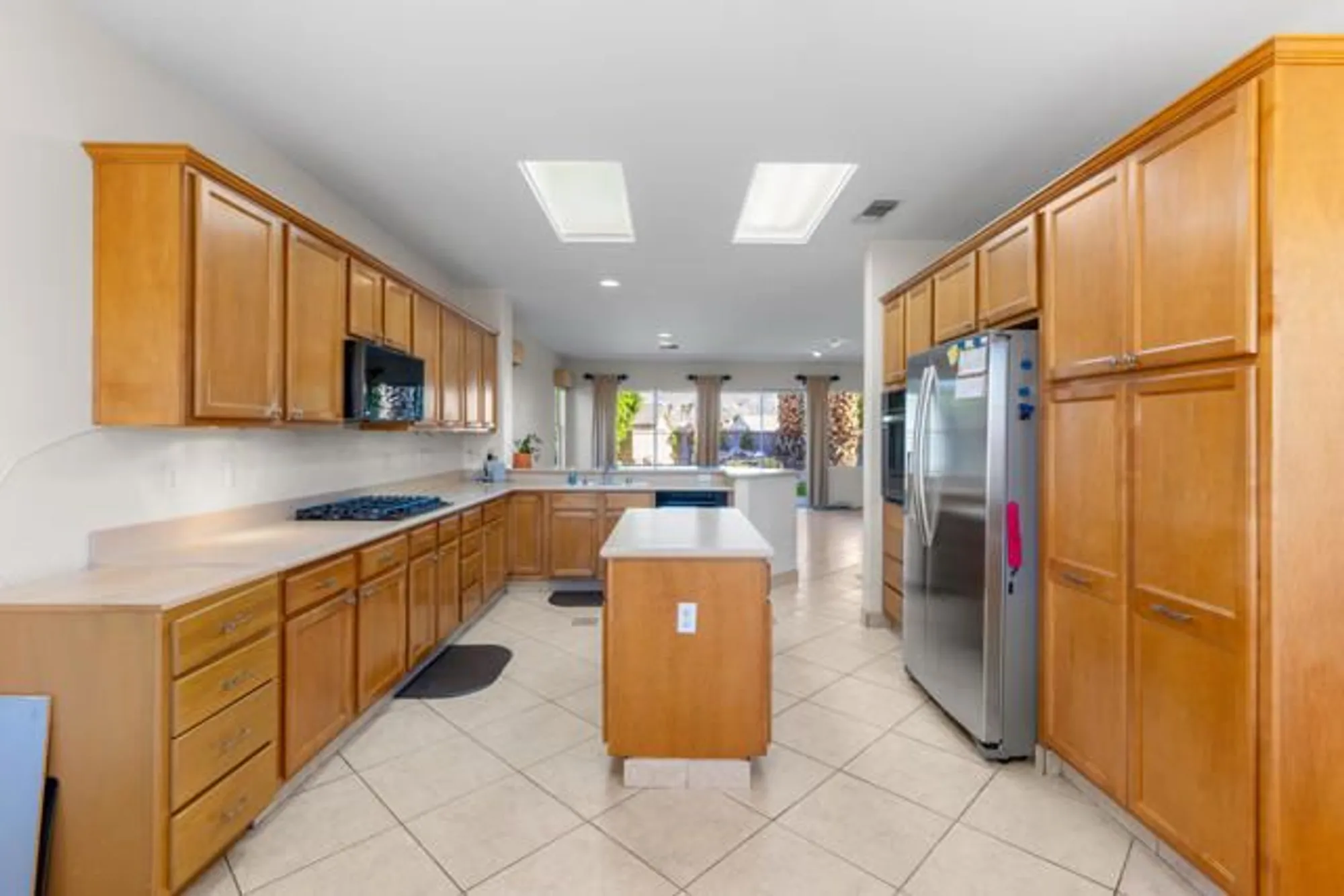 Property Slideshow image 13 of 74 | 78728 sunrise canyon ave, Palm Desert, CA, 92211