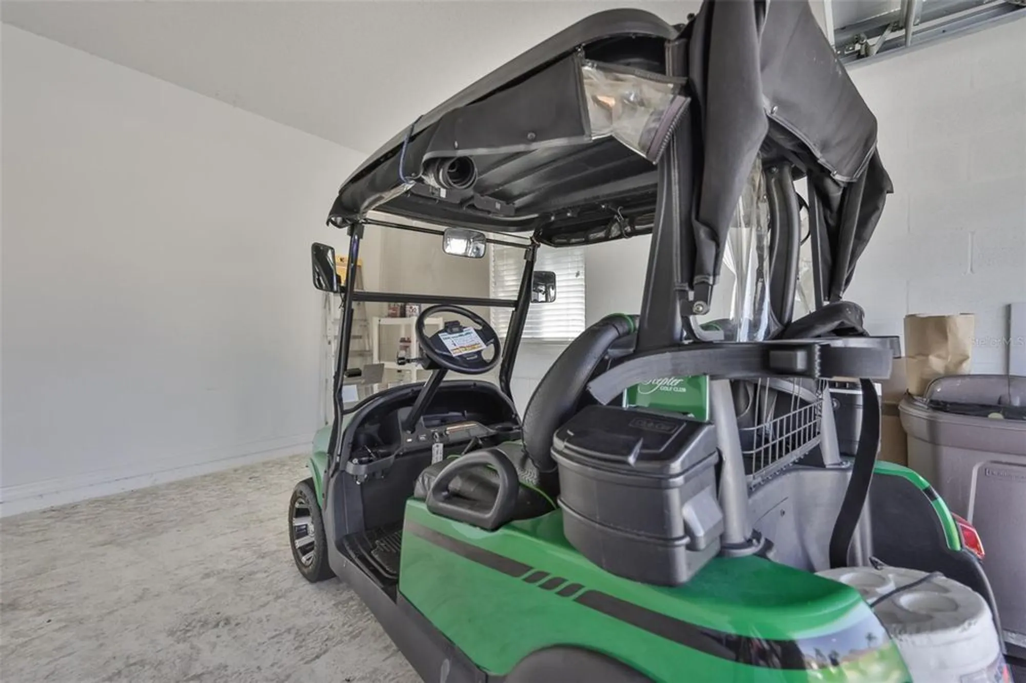 Property Slideshow image 30 of 69 | 1219 fairway greens dr, Sun City Center, FL, 33573