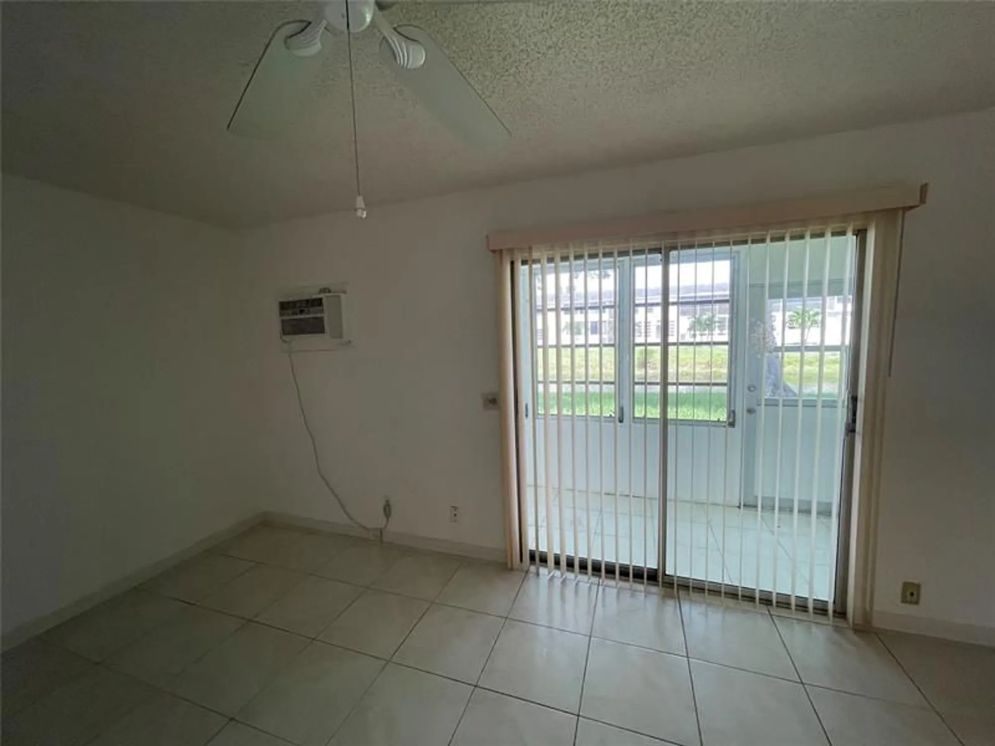 Property Slideshow image 12 of 14 | 116 prescott f f, Deerfield Beach, FL, 33442