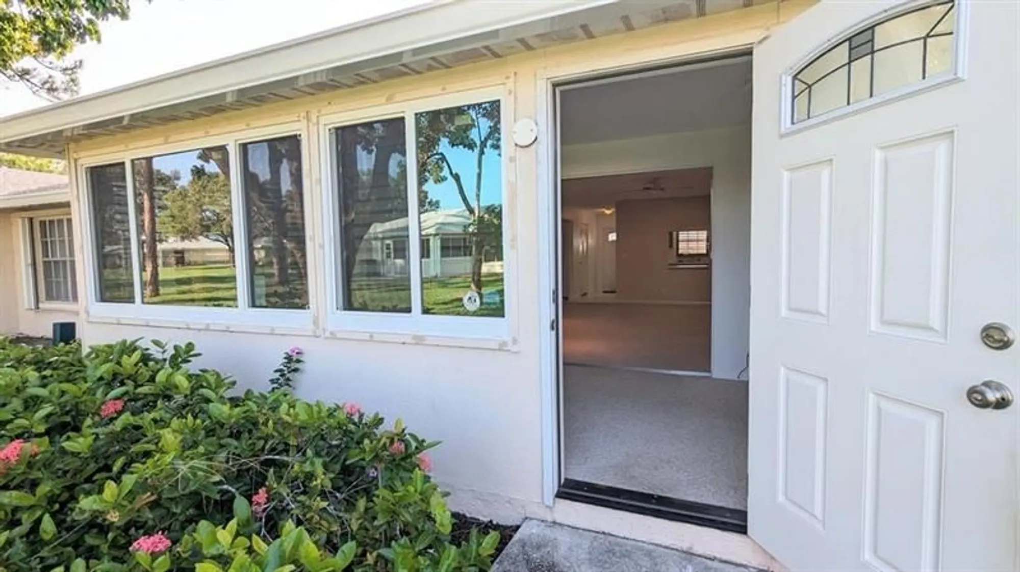 Property Slideshow image 1 of 52 | 448 franconia cir b, Lake Worth, FL, 33467