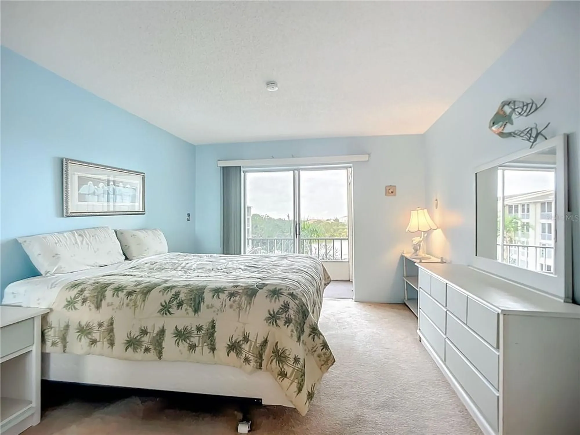 Property Slideshow image 13 of 51 | 3783 lake bayshore dr # h404, Bradenton, FL, 34205